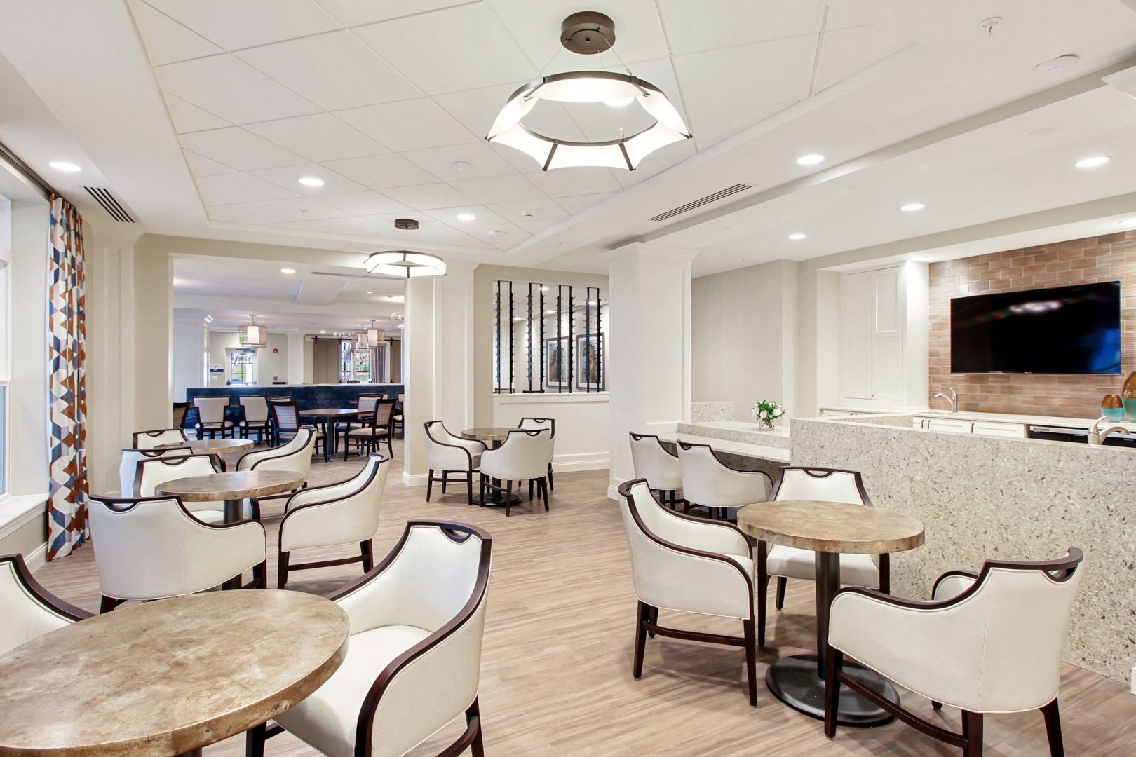 Dining Area at White Springs Senior Living, Warrenton Virginia