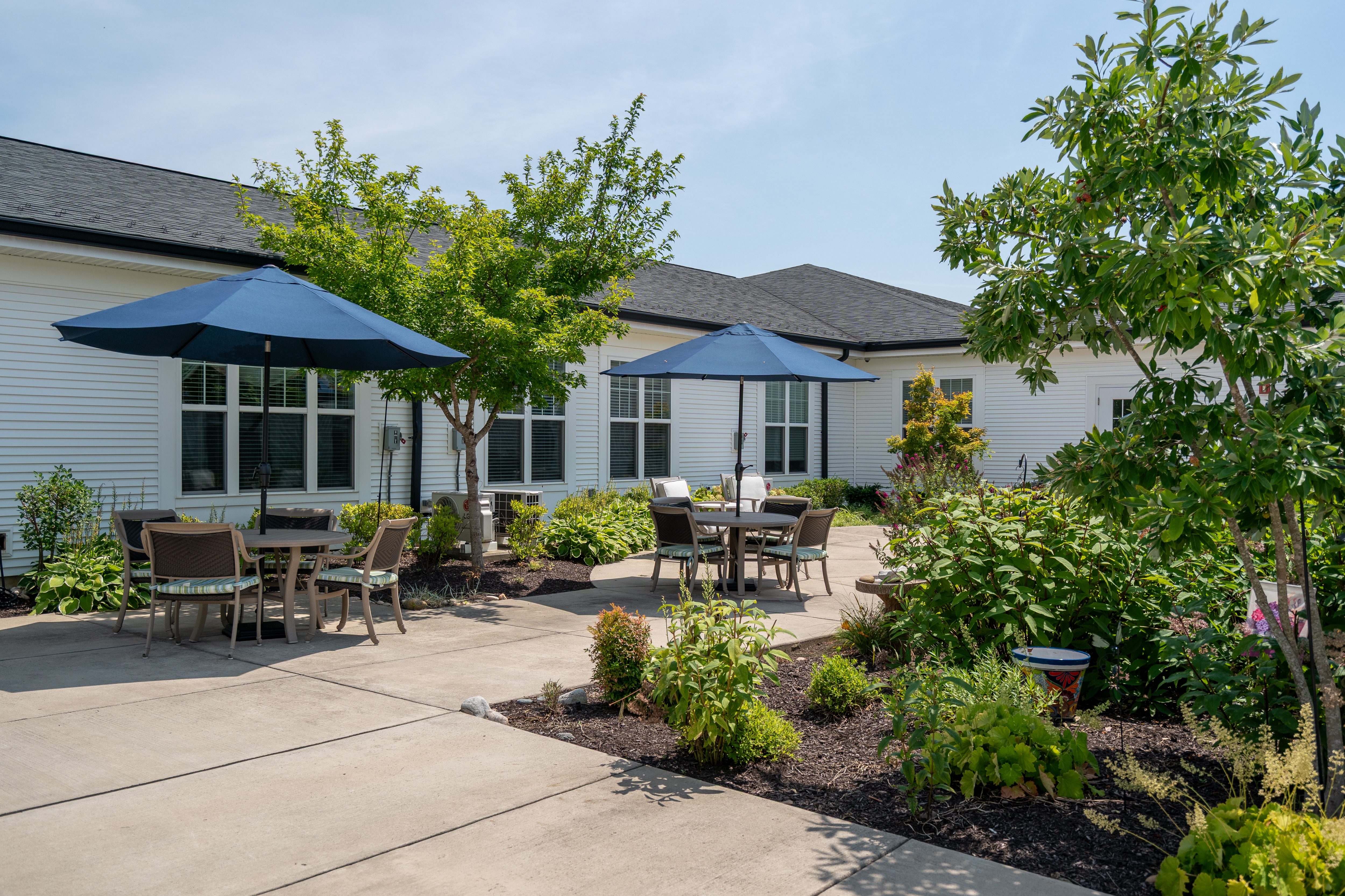 Apartment Patio at Spring Arbor of Crofton, Crofton, 21114
