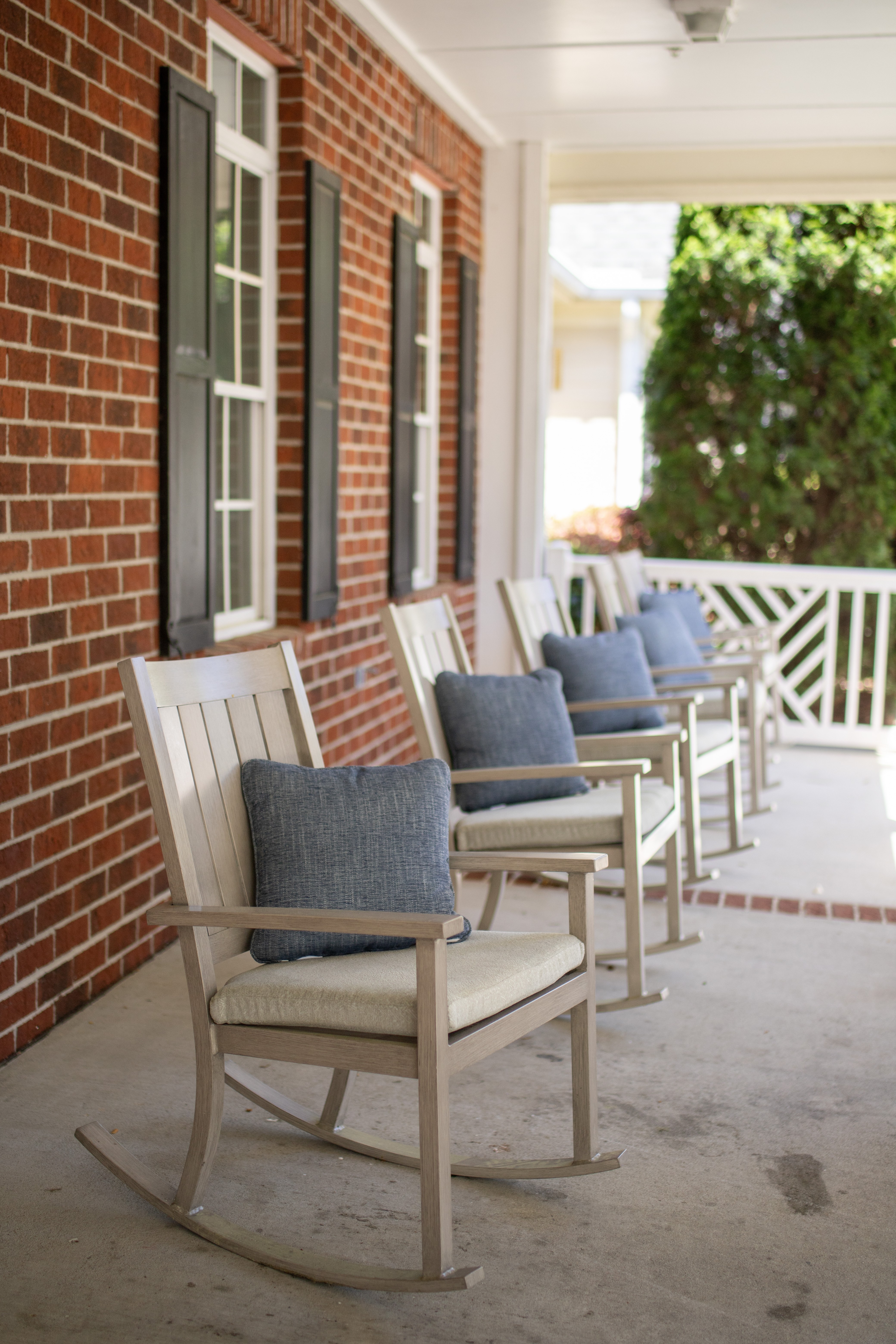 Outdoor Patio at Spring Arbor of Williamsburg, Williamsburg, Virginia