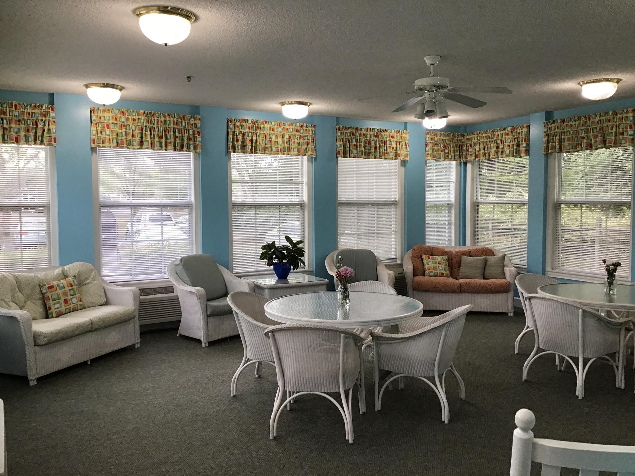 Sunroom at Spring Arbor of Greenville in Greenville, NC