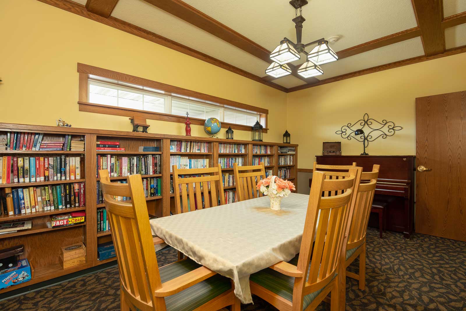 Library Seating at Windsor Manor Webster City, Webster City, 50595
