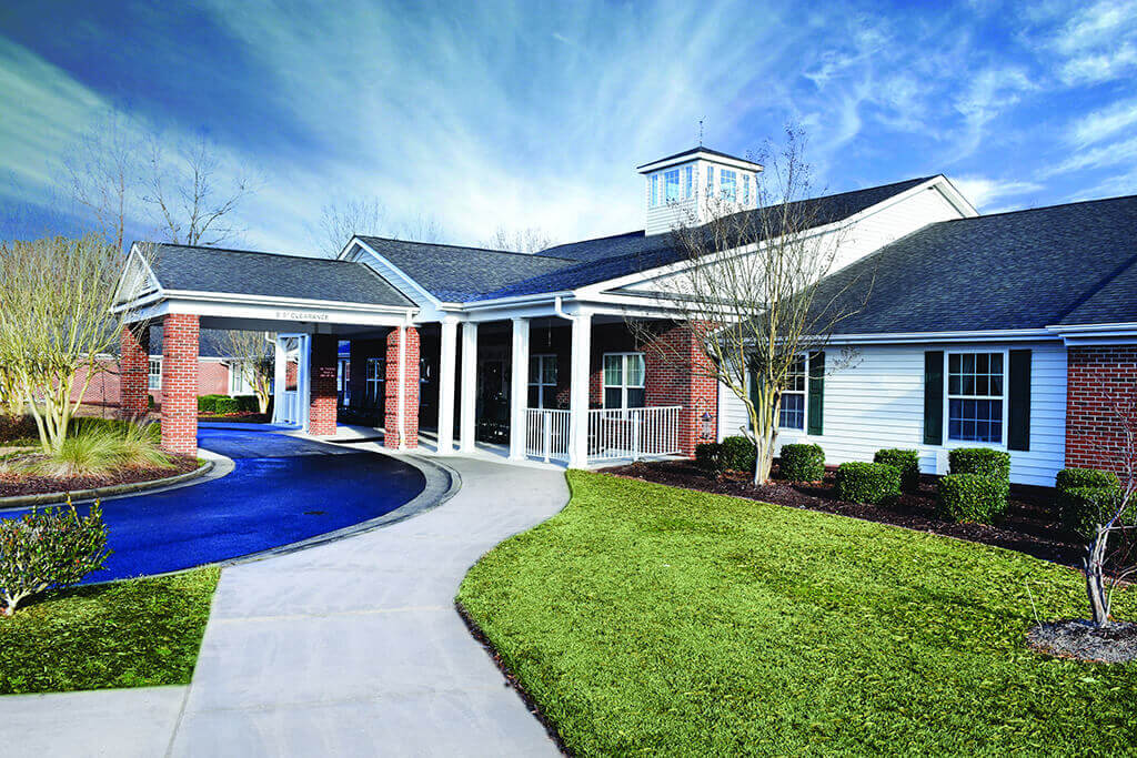Senior Living Community Entrance at Spring Arbor of Kinston