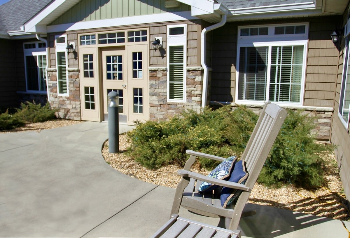 Outdoor Seating at Spring Arbor of Sandhills, Raeford, 28376