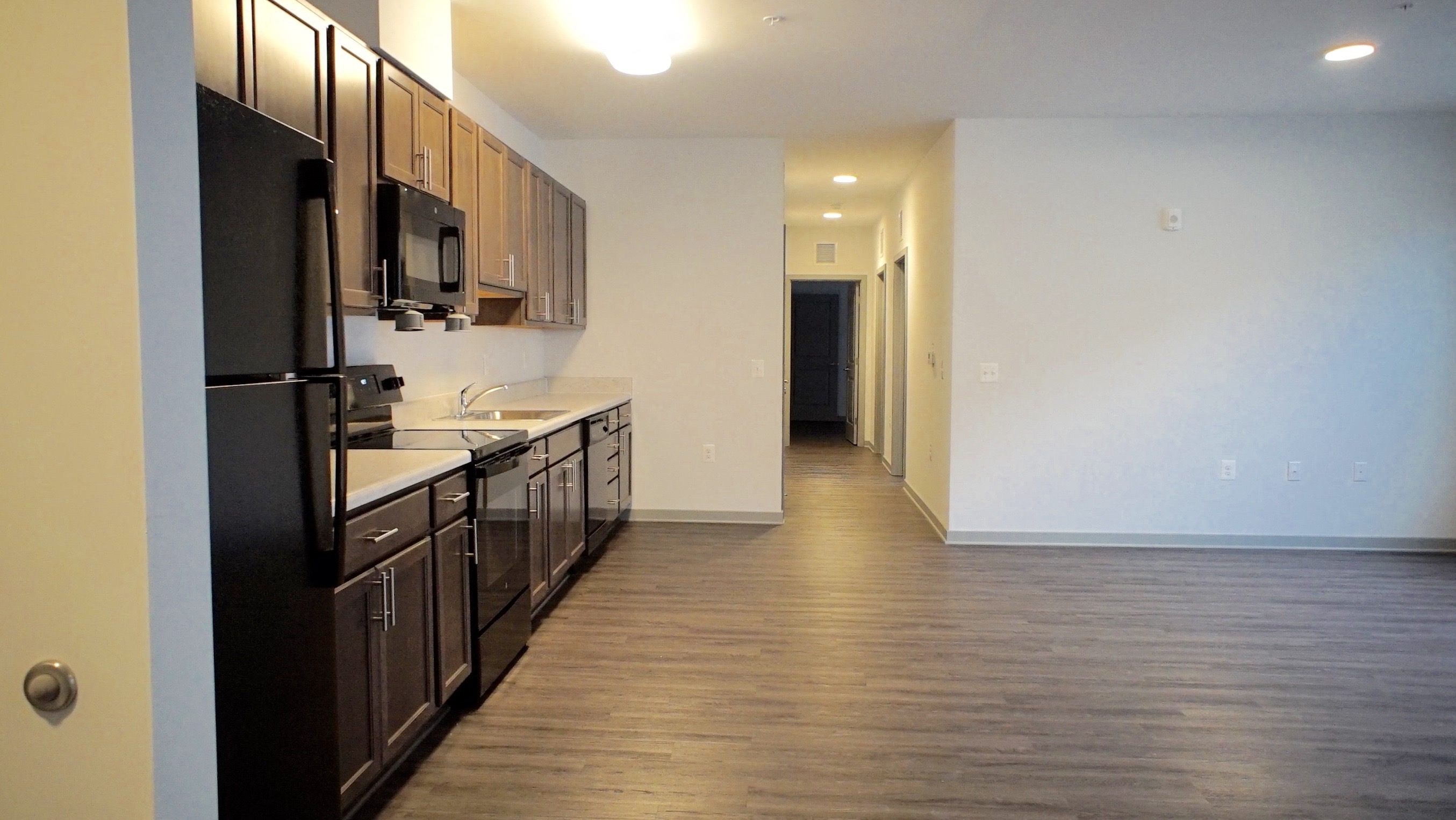 Four Ten Lofts Apartments 410 N Eutaw Street Baltimore Md Rentcafe