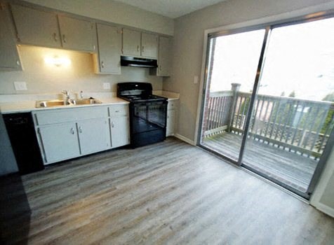 Lexmoor Apartments