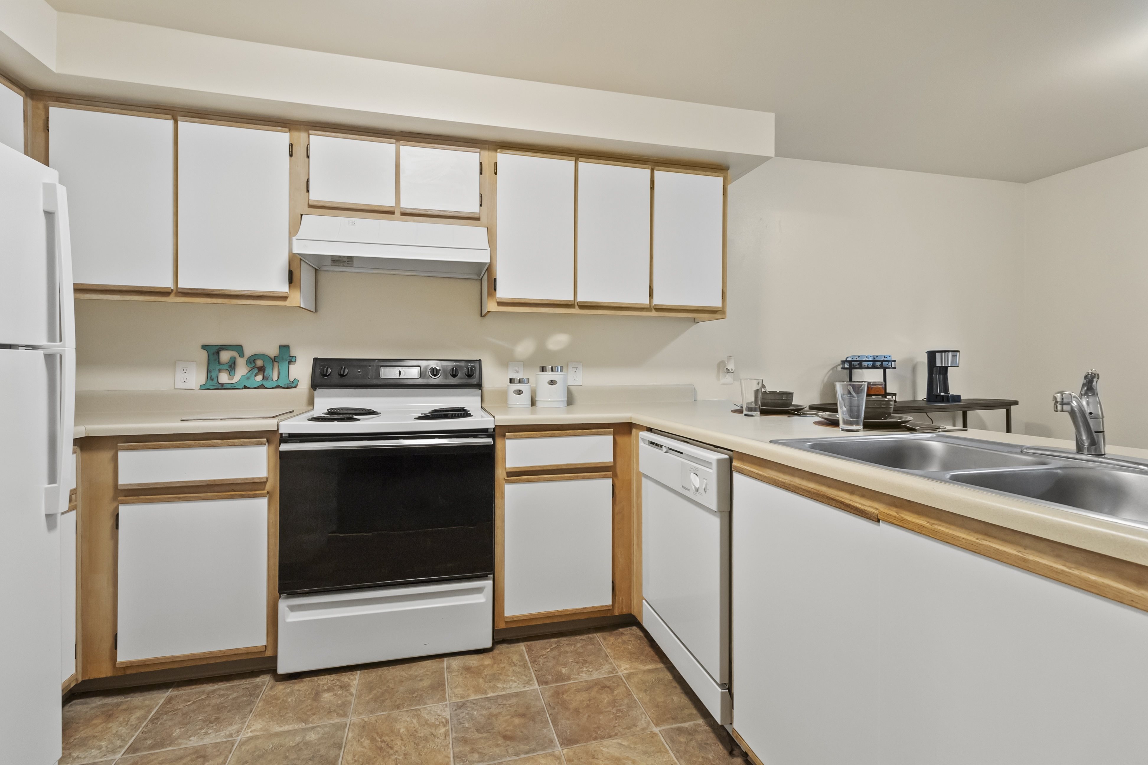 Appliances included