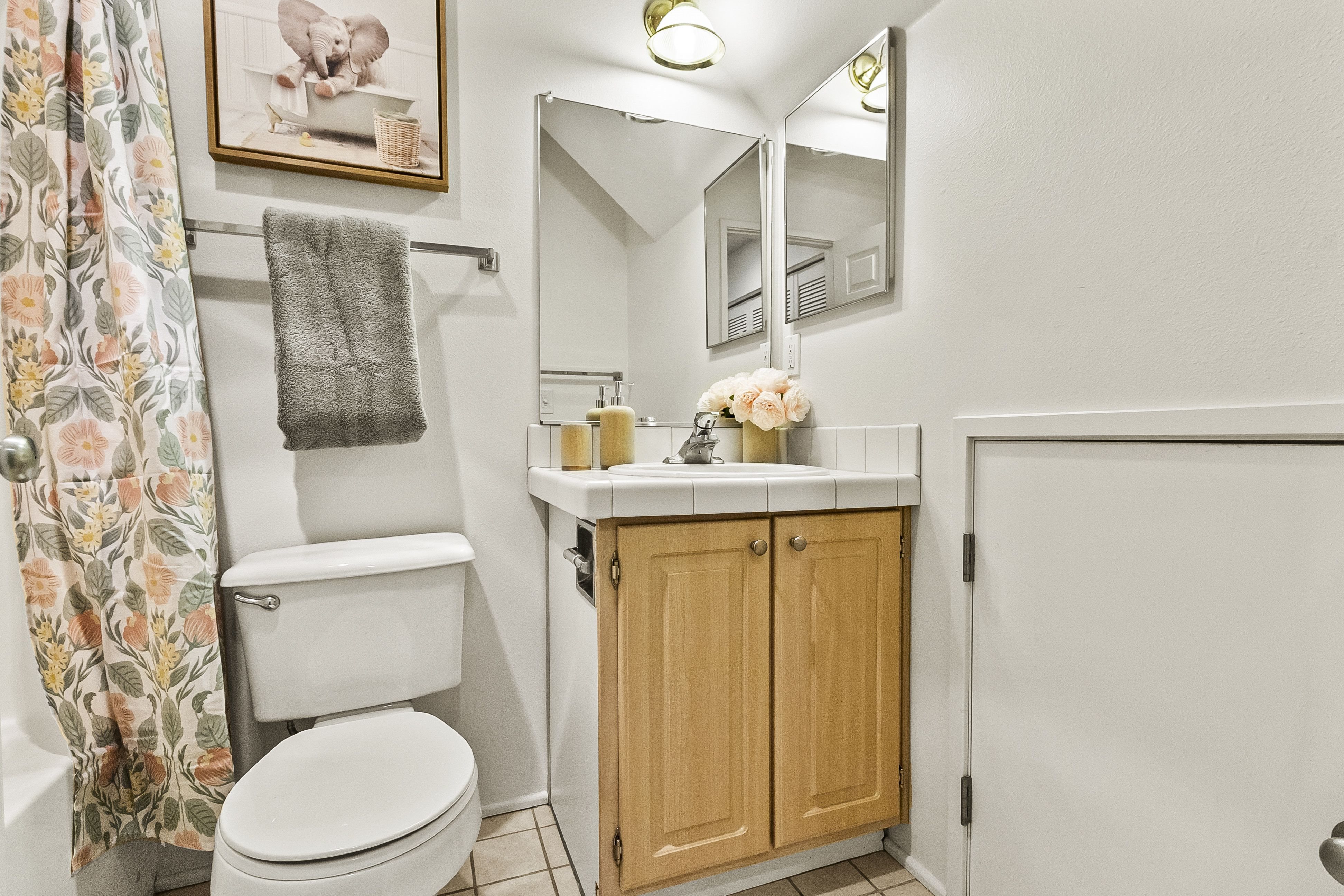 Gallery Photo 16