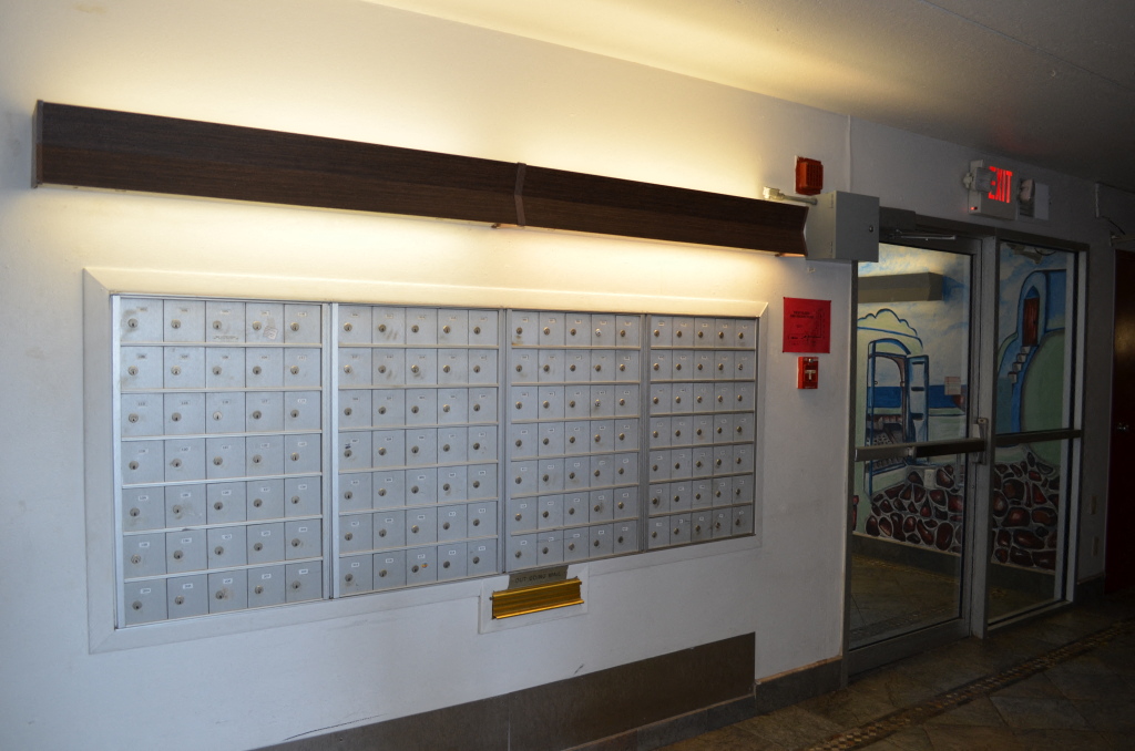 Boulevard Mailboxes