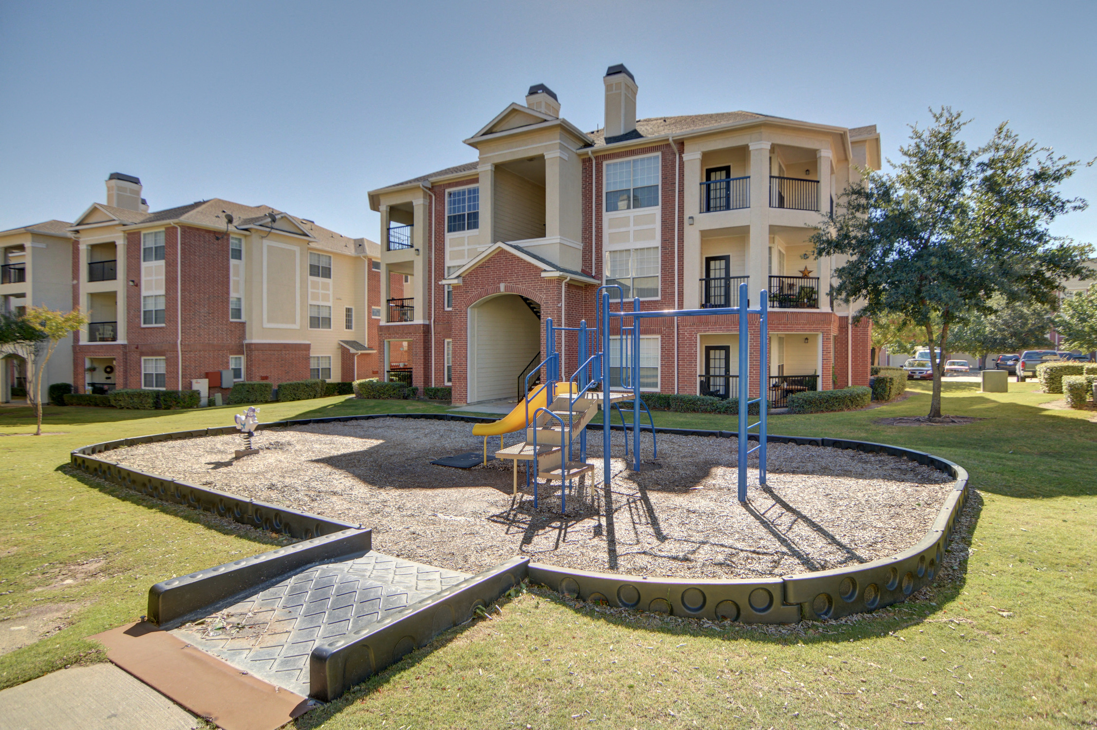 Clearwater Creek Apartments in Richardson, TX
