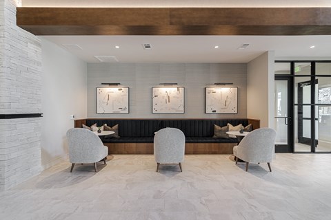 WiFi Lounge & Business Center w/ Private Conference Room