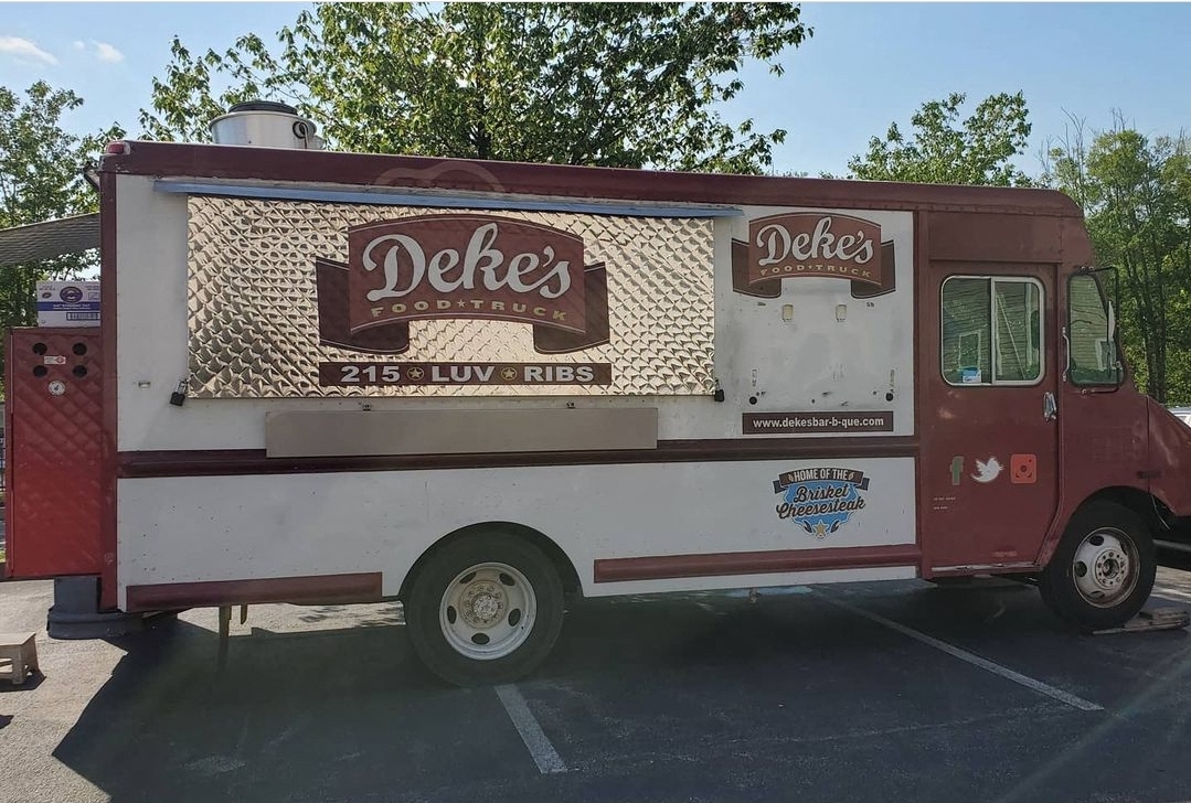 Deke's BBQ