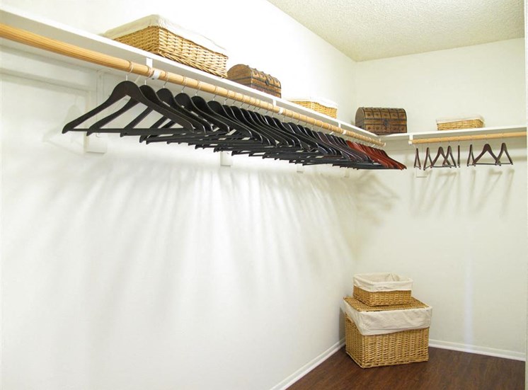 Versailles on the Lake Apartment unit