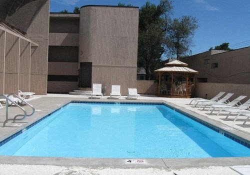 Pepper Tree Apartments