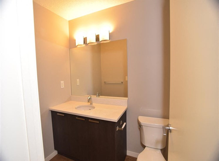 aura residential rental apartments 4 pce bathroom