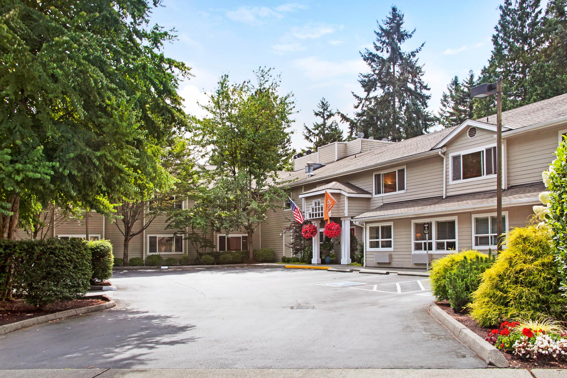 Property Exterior at Cogir of Northgate Memory Care, Seattle, WA