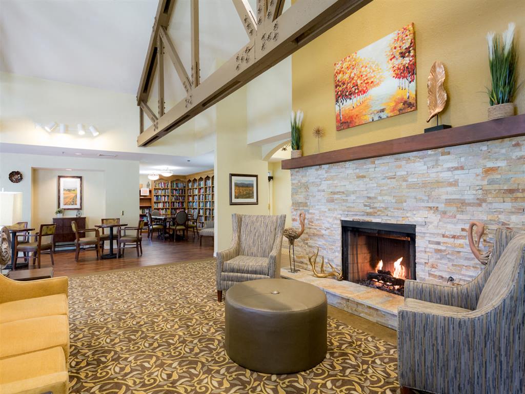 Clubroom With Fireplace at Cogir of Rohnert Park, Rohnert Park, CA, 94928