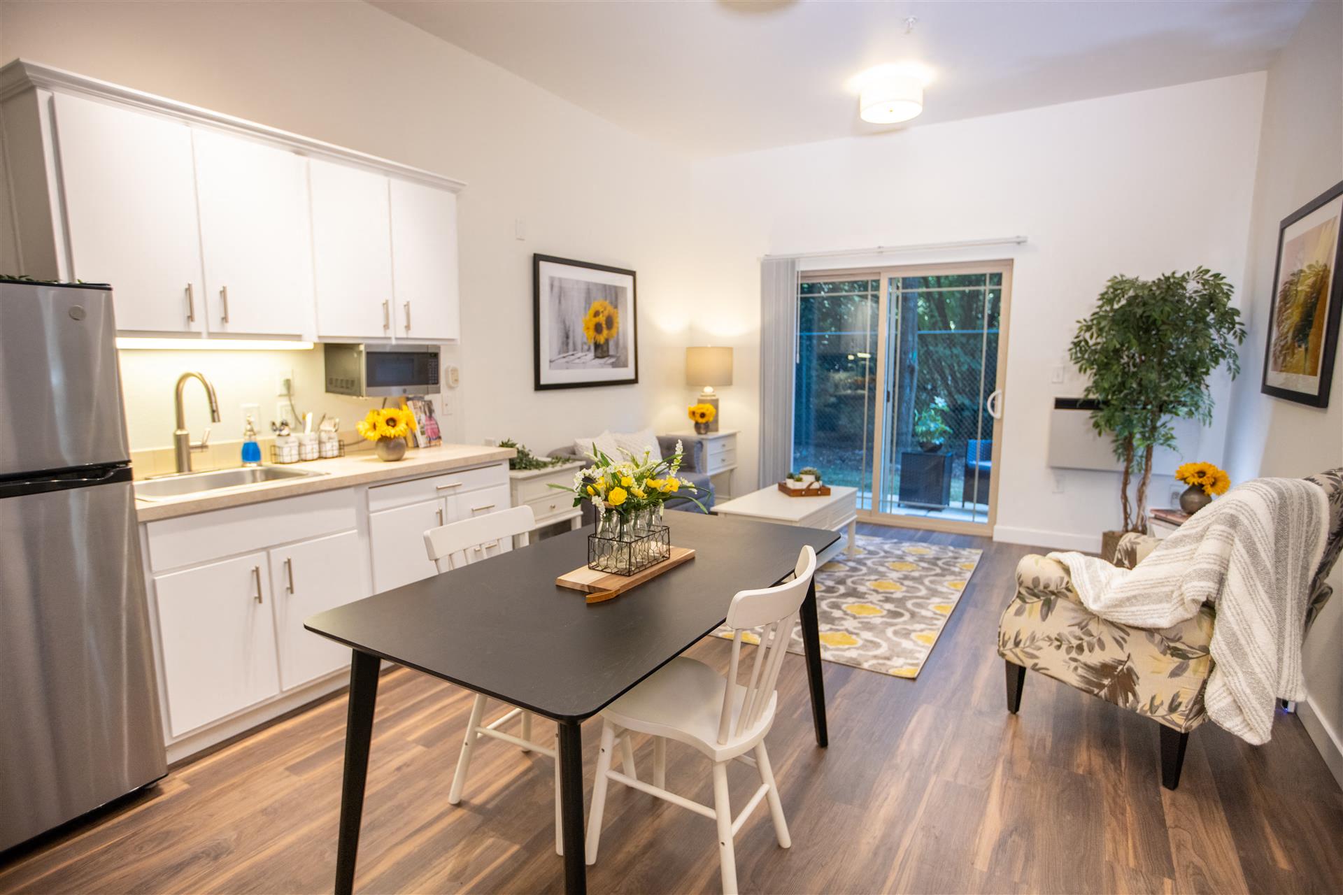 Kitchen and living space at Cogir of Vancouver, Vancouver, 98682