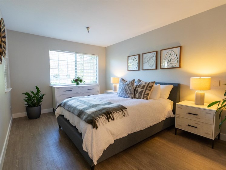 Gorgeous Bedroom at Cogir of North Bay, Vallejo