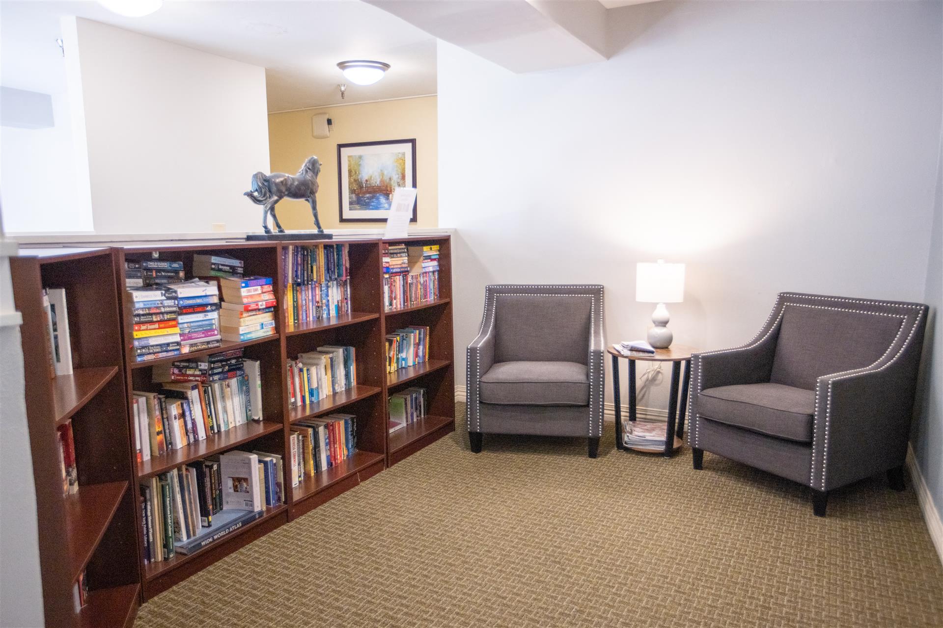Reading room at Cogir of Northgate, Washington