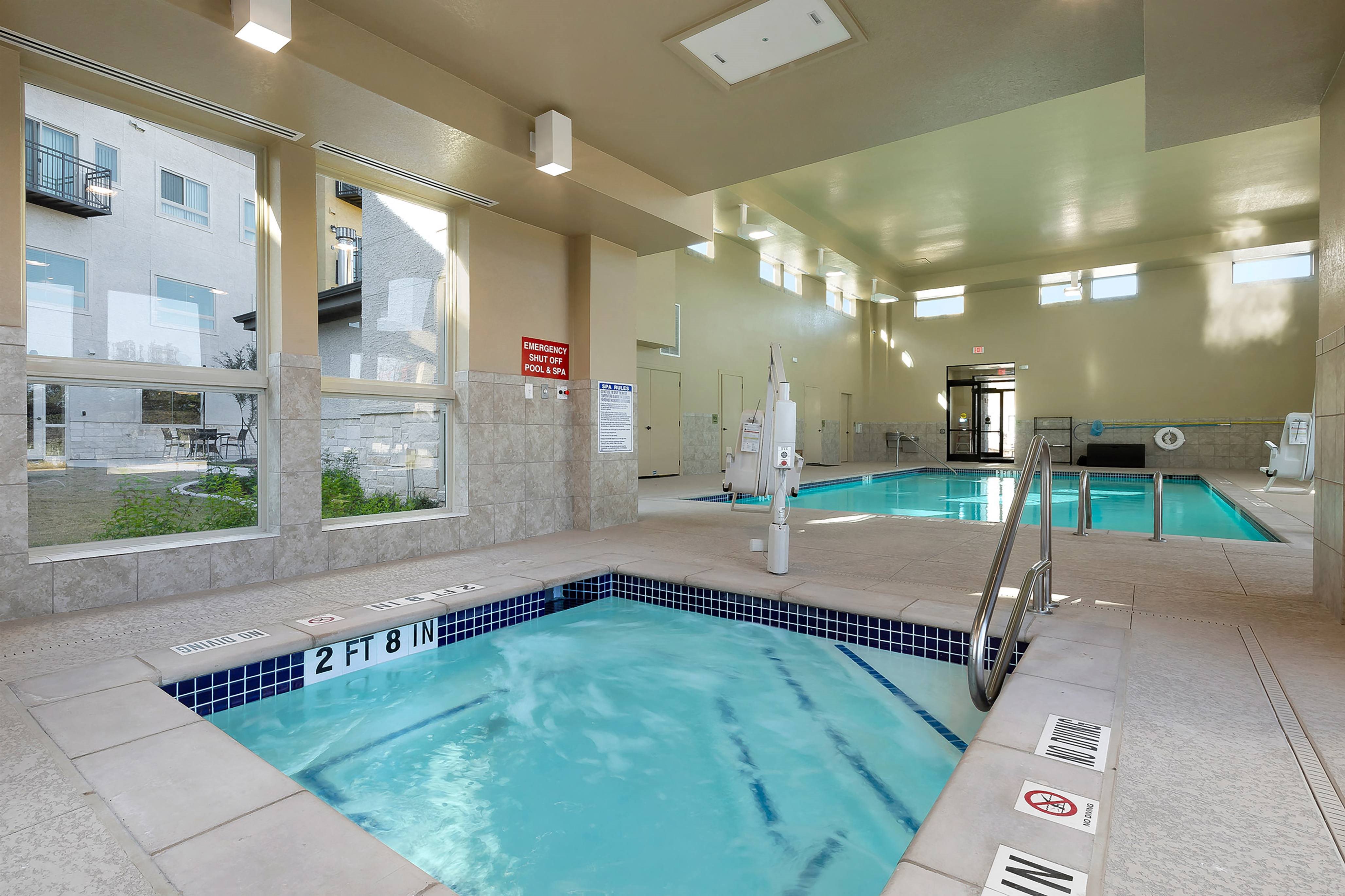 Gallery Photo 15