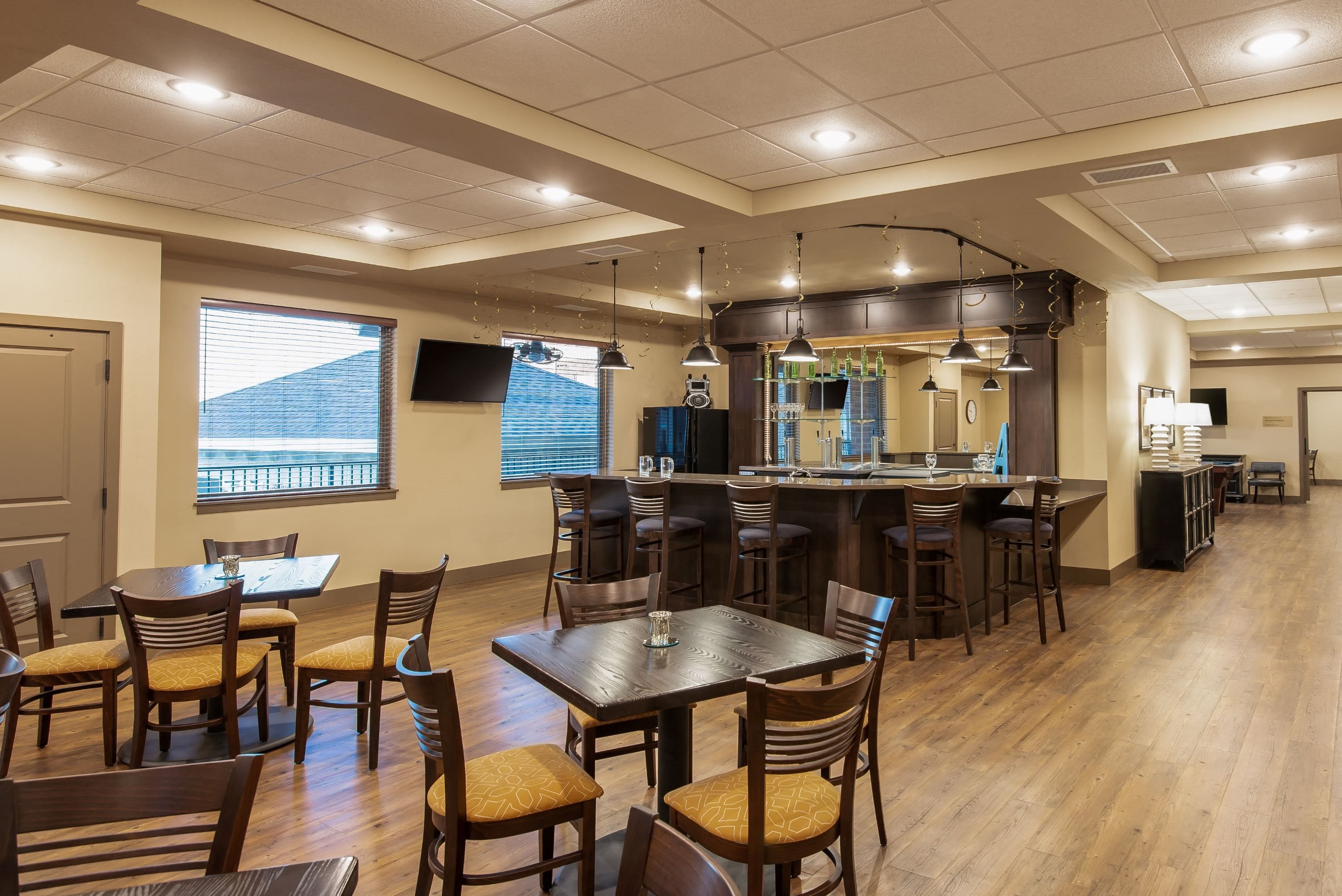 Dilly Dally's Pub