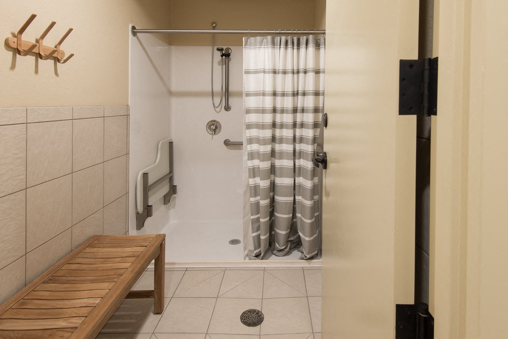 Pool Locker Rooms