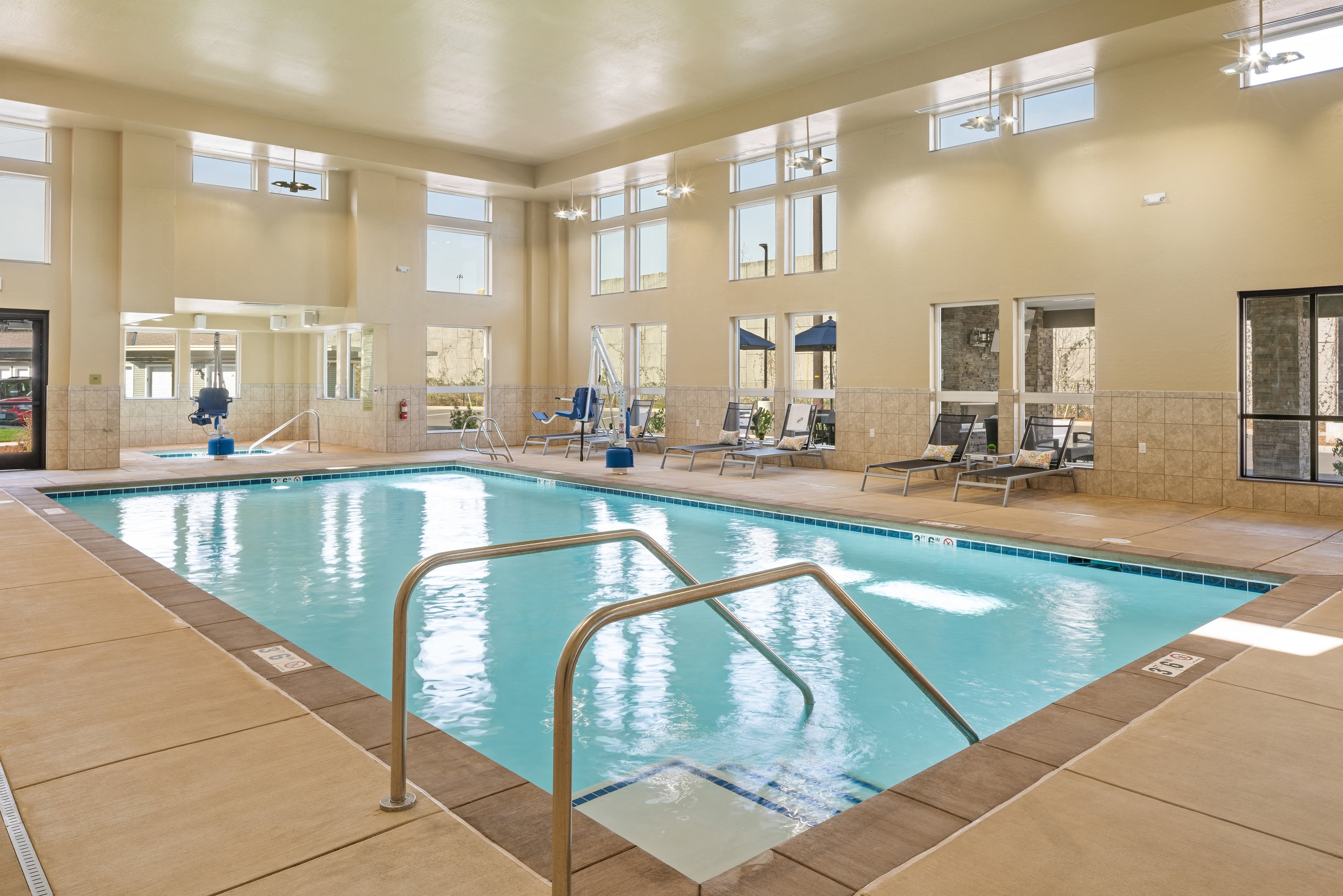 Indoor pool,Indoor pool
