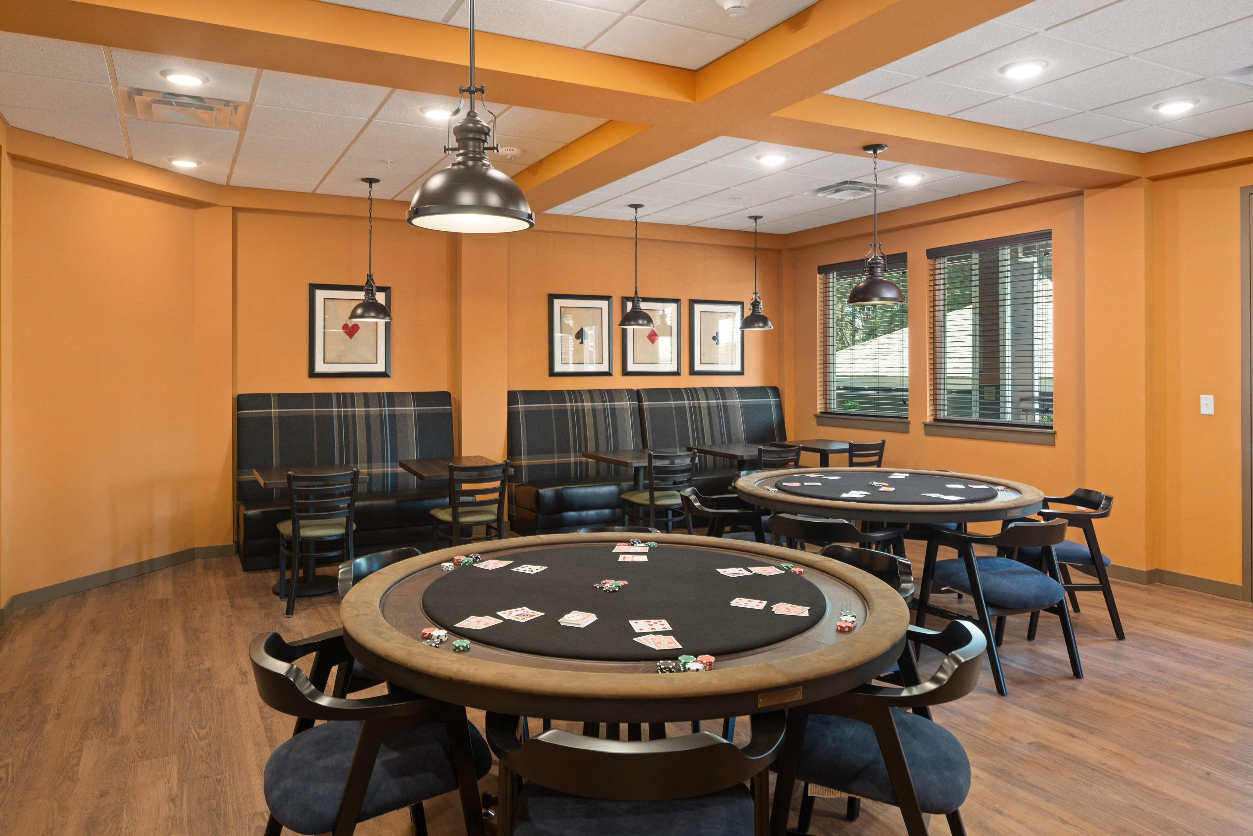 Game room,Game room