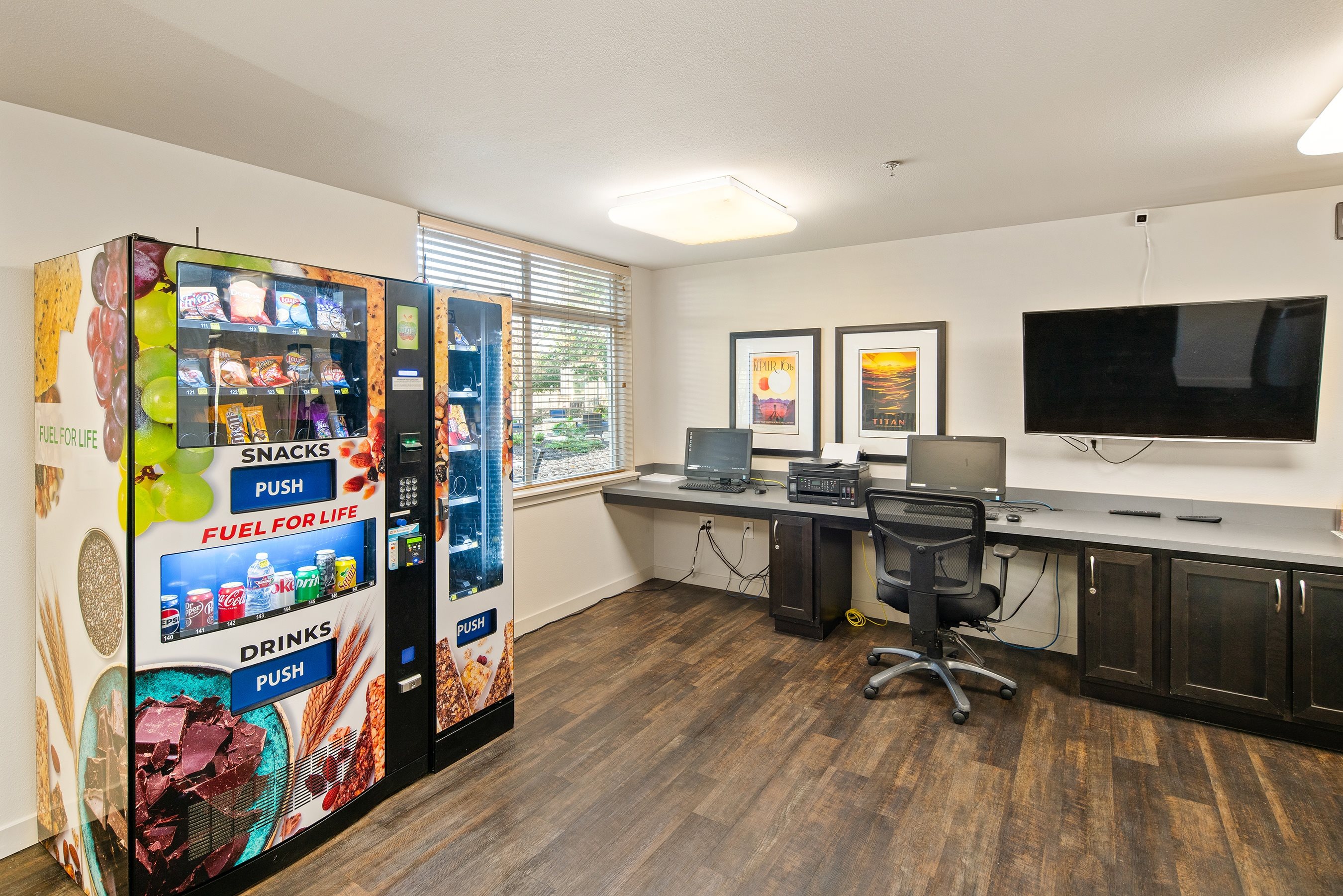 Gallery Photo 11