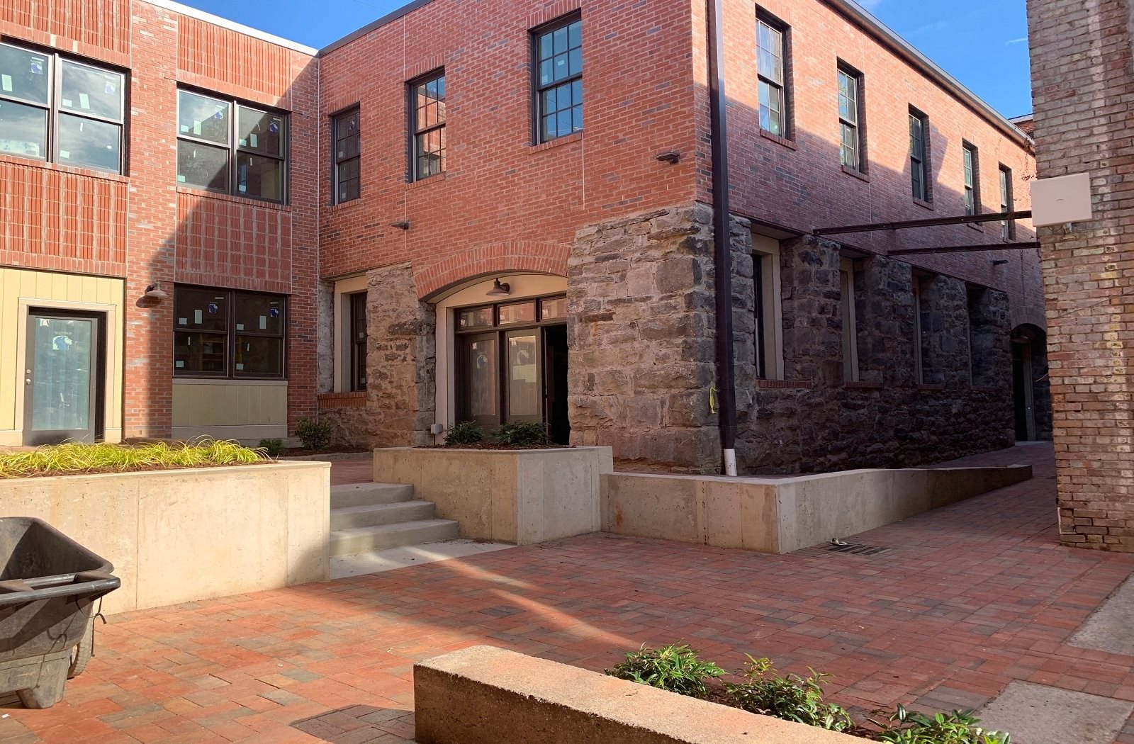 Leslie & Associates Asheville Property Management