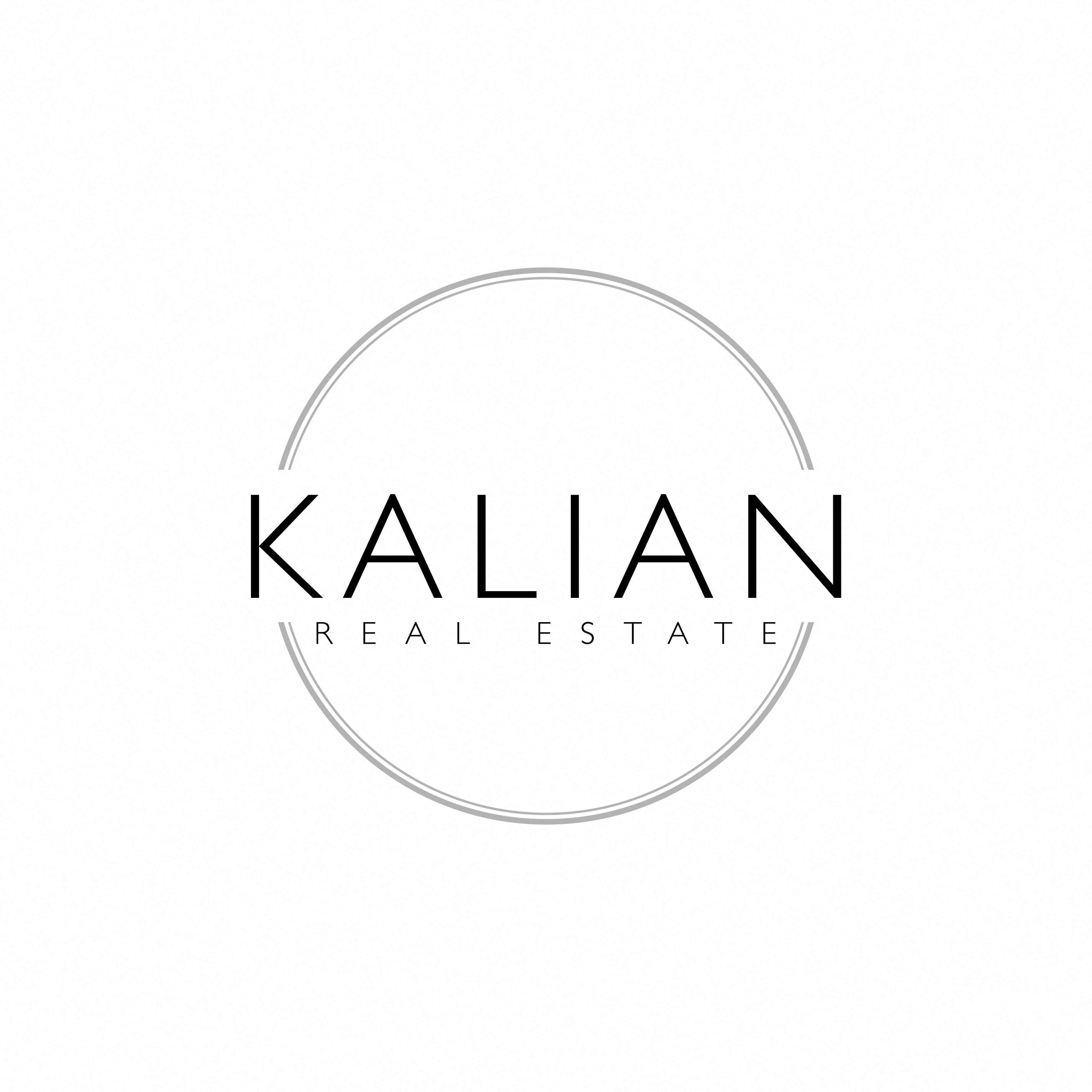 a minimalist logo for a real estate agency