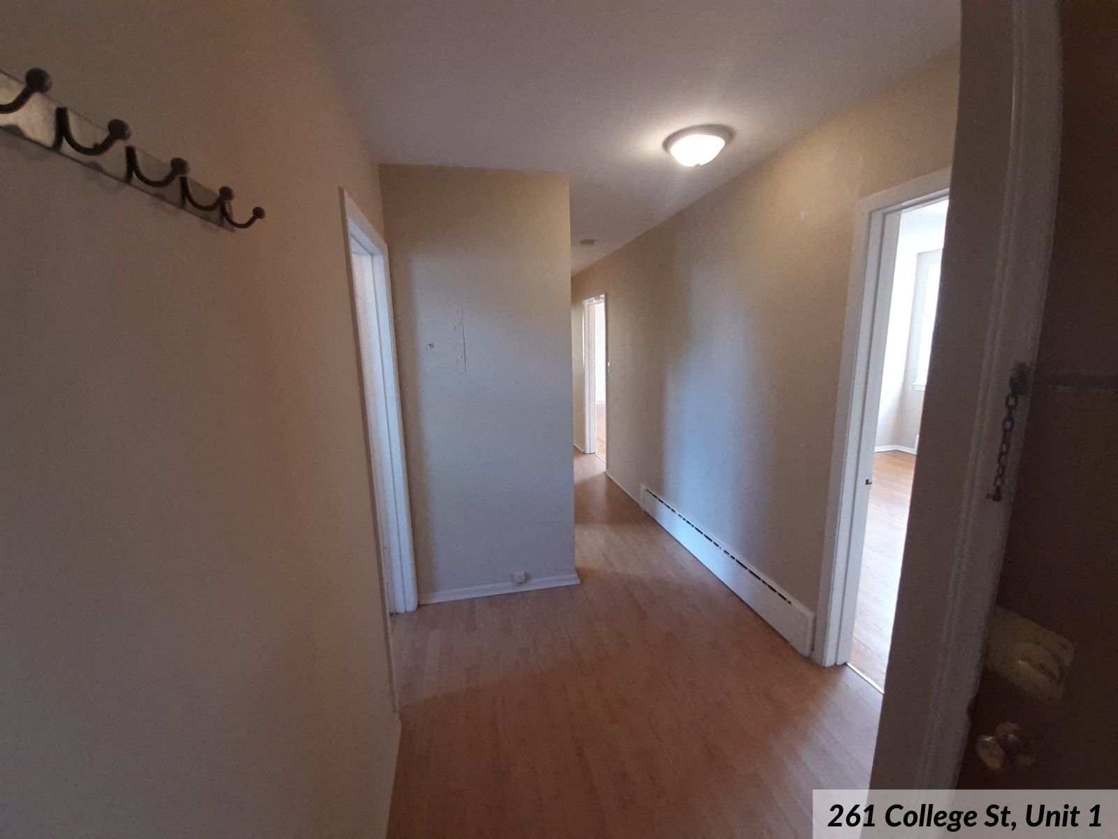 261 College St Unit 1