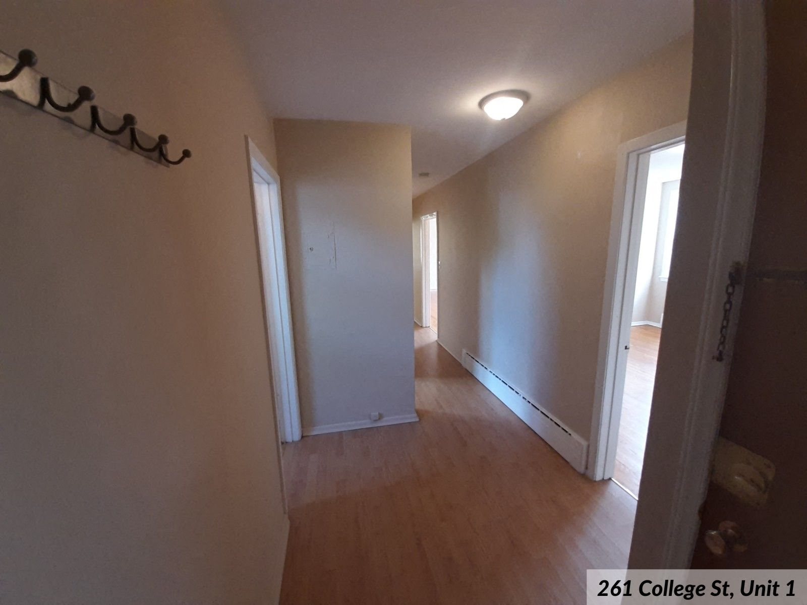 261 College St Unit 1