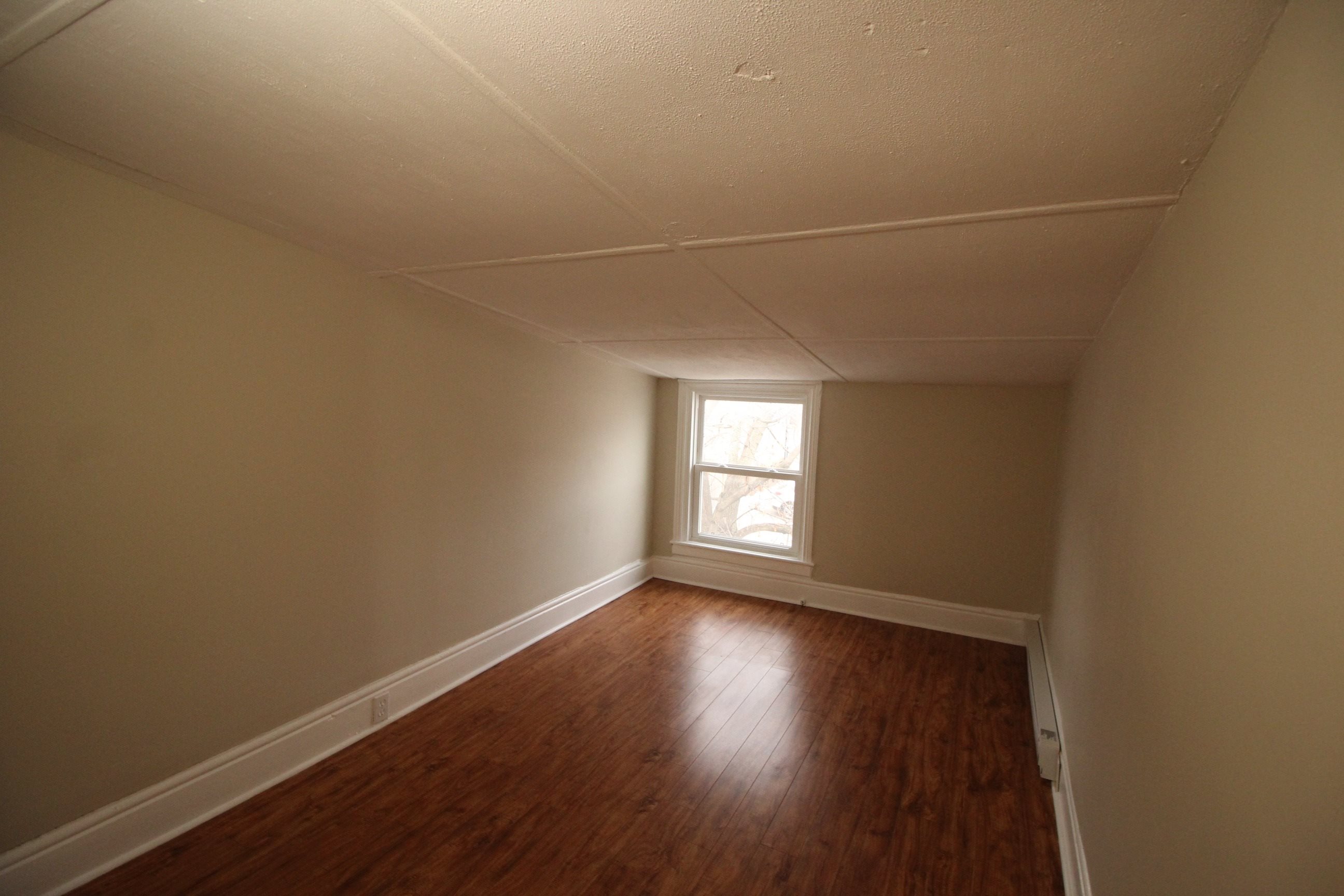 Gallery Photo 10