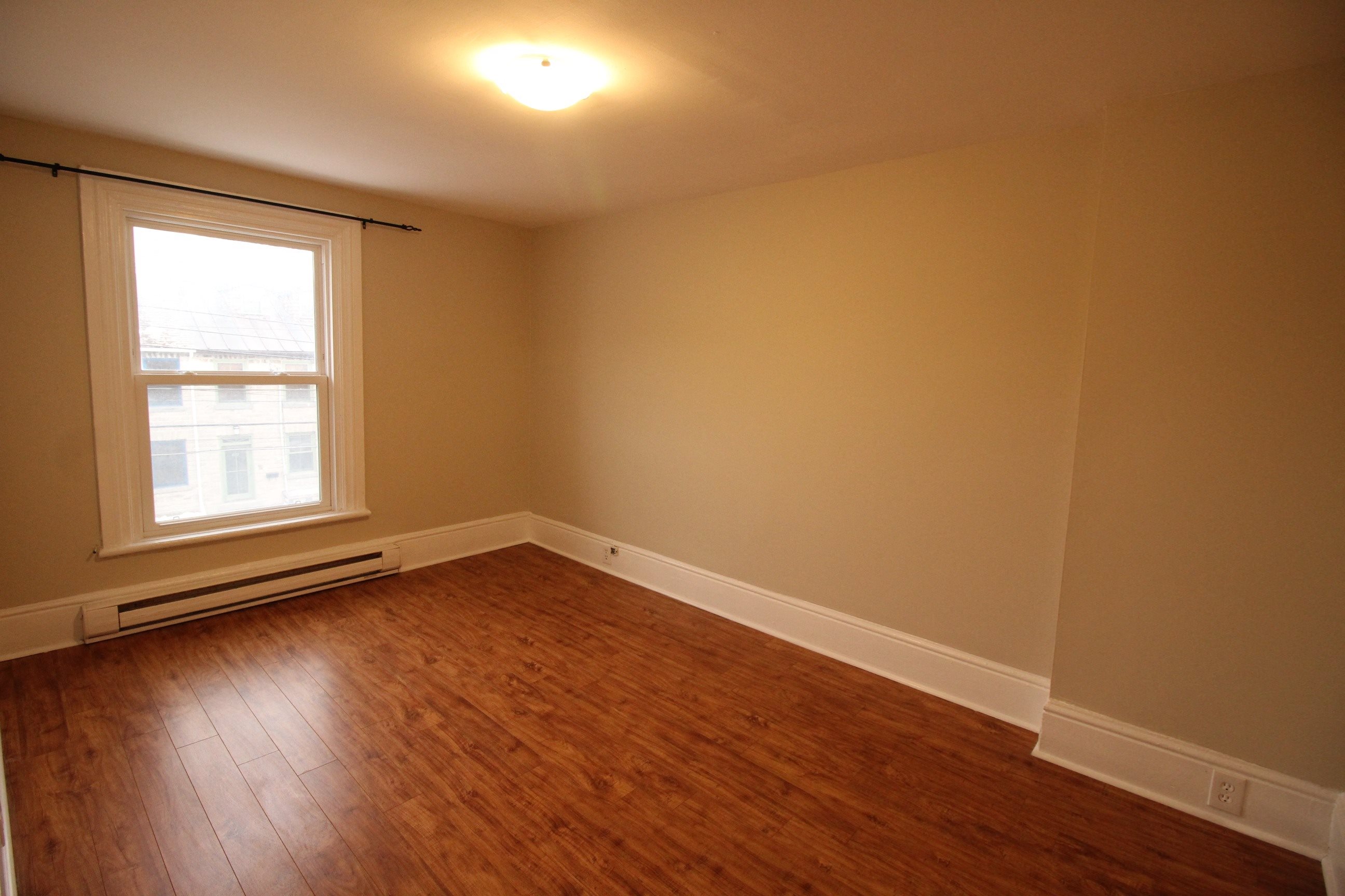 Gallery Photo 6