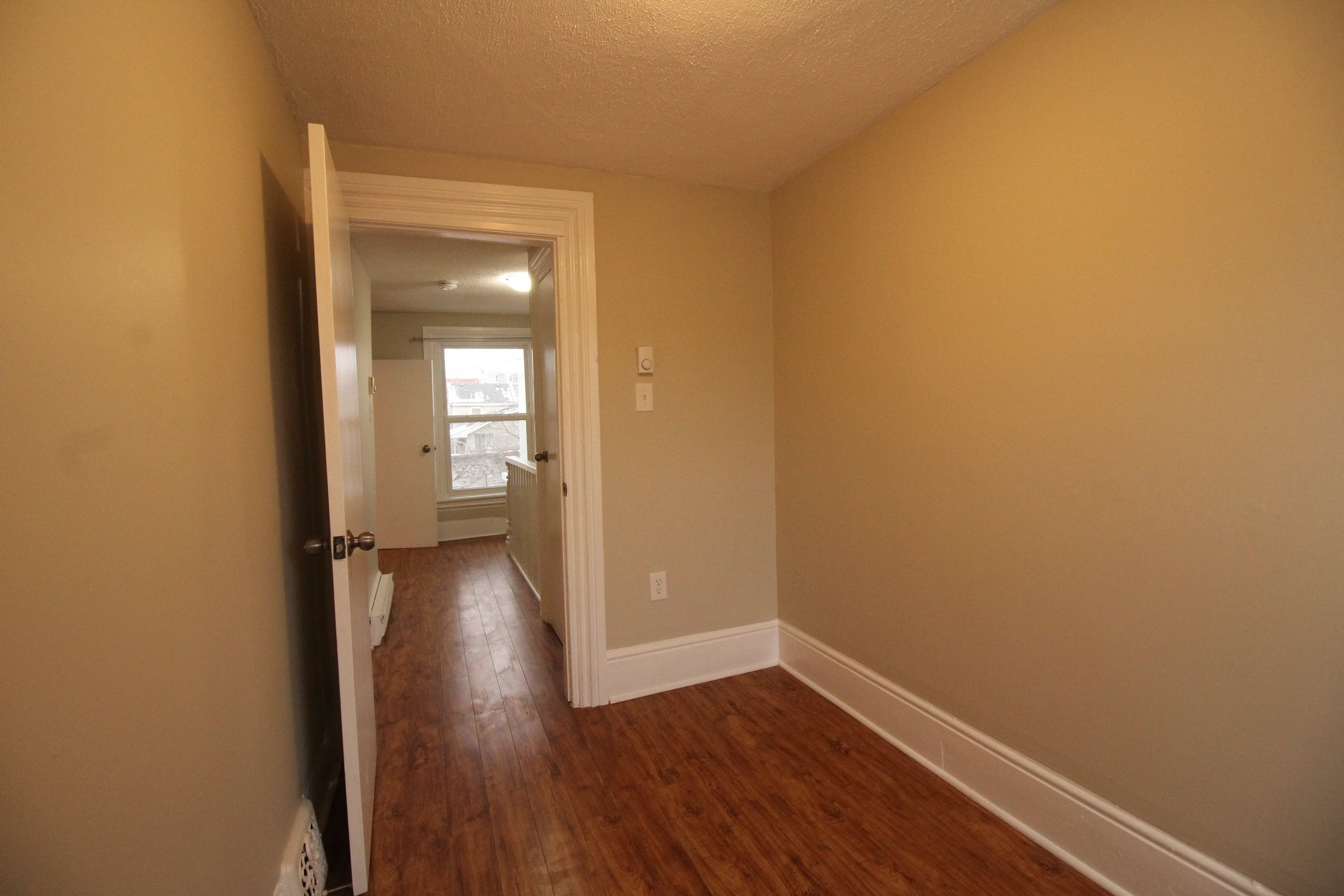Gallery Photo 3