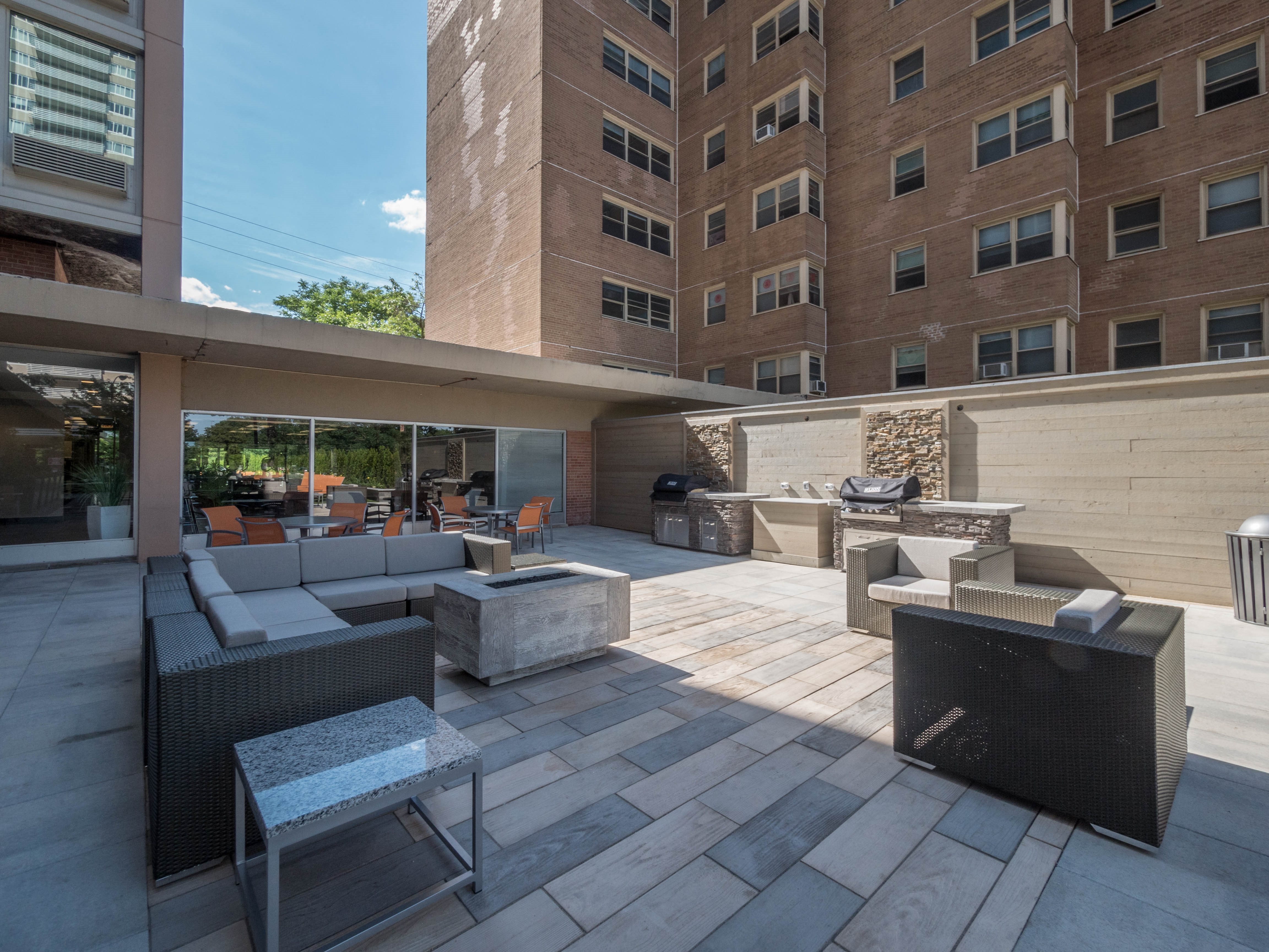 Photos and Video of The Bryn - 5600 N Sheridan Rd in Chicago, IL