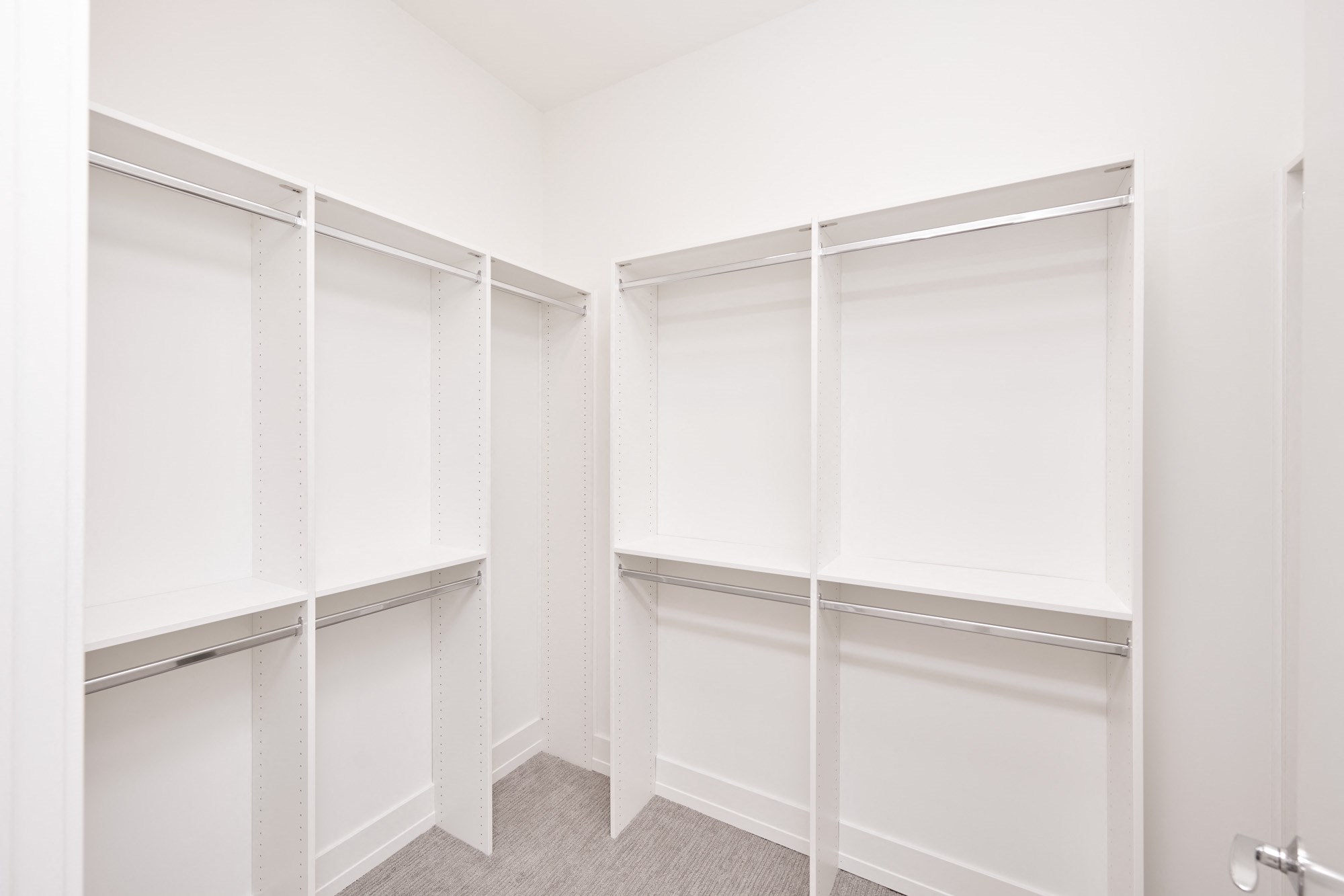 Gallery Photo 13