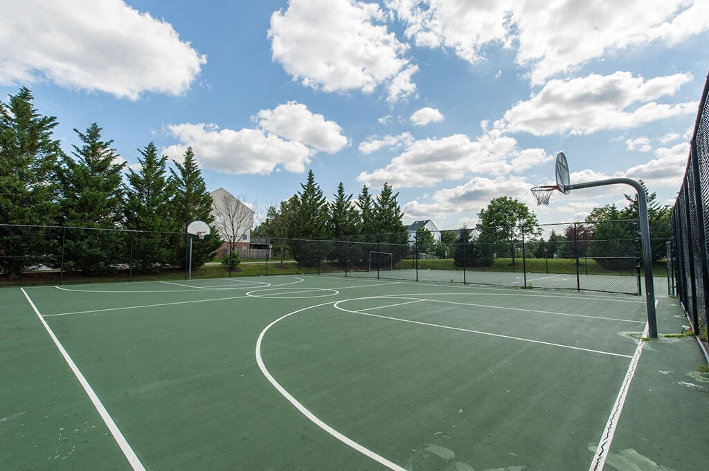Play with friends at the Coppermine Run community courts.