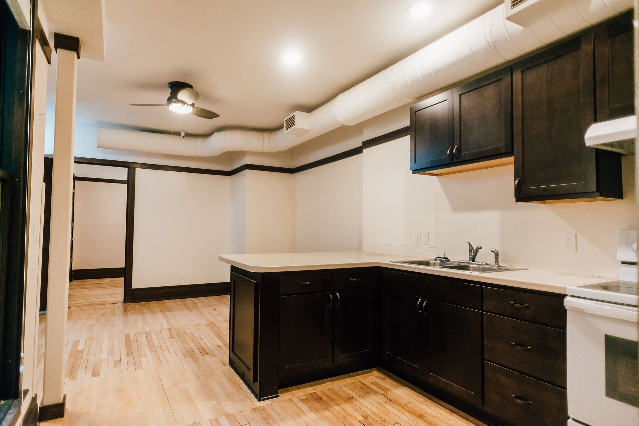 Photos and Video of Lenox Apartments in Grand Rapids, MI