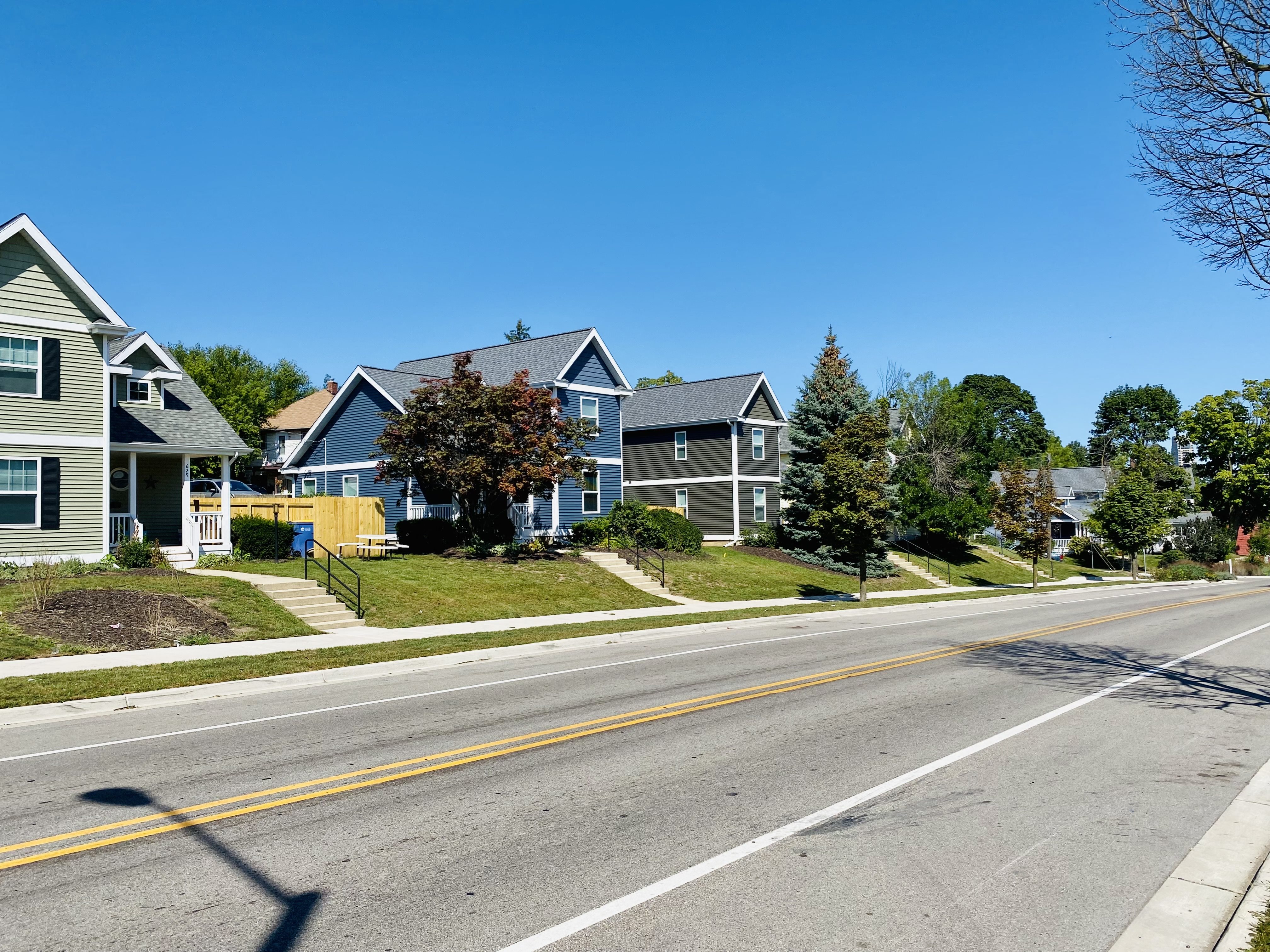 neighborhood multiple homes