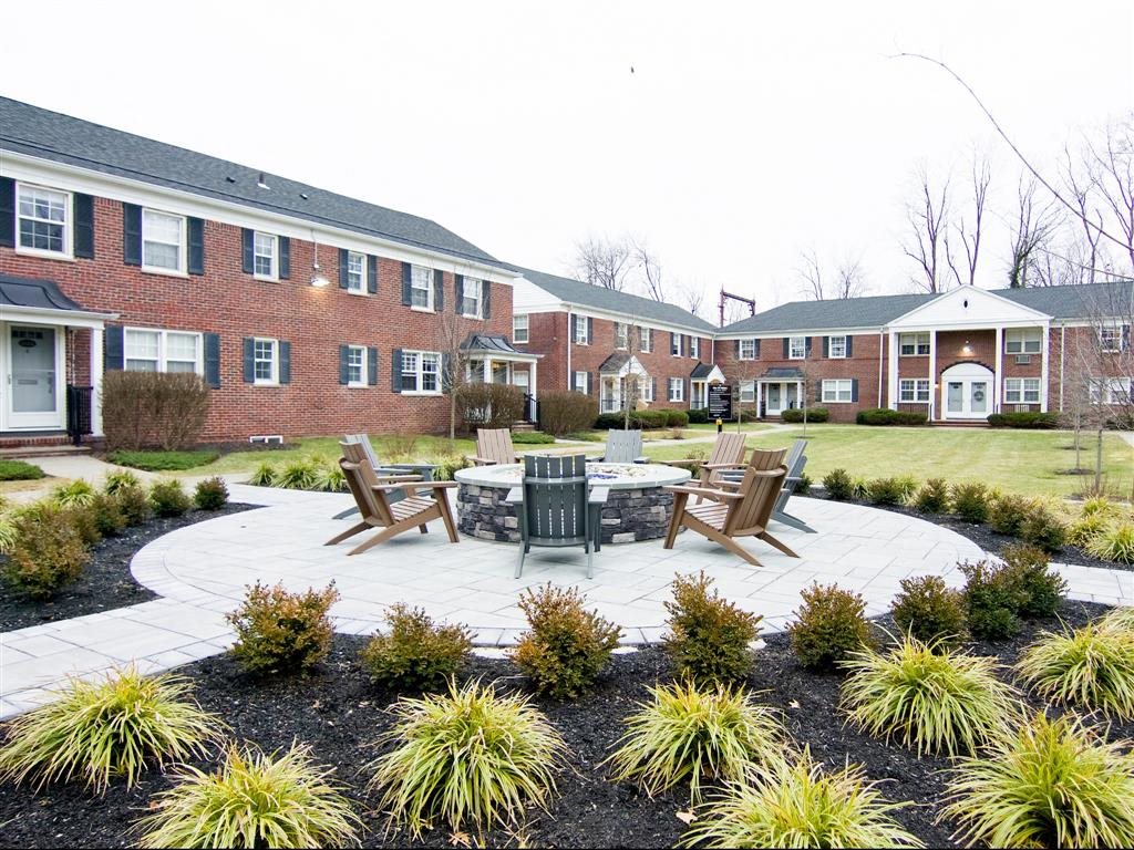 Photos and Video of Alister Morristown in Morristown, NJ