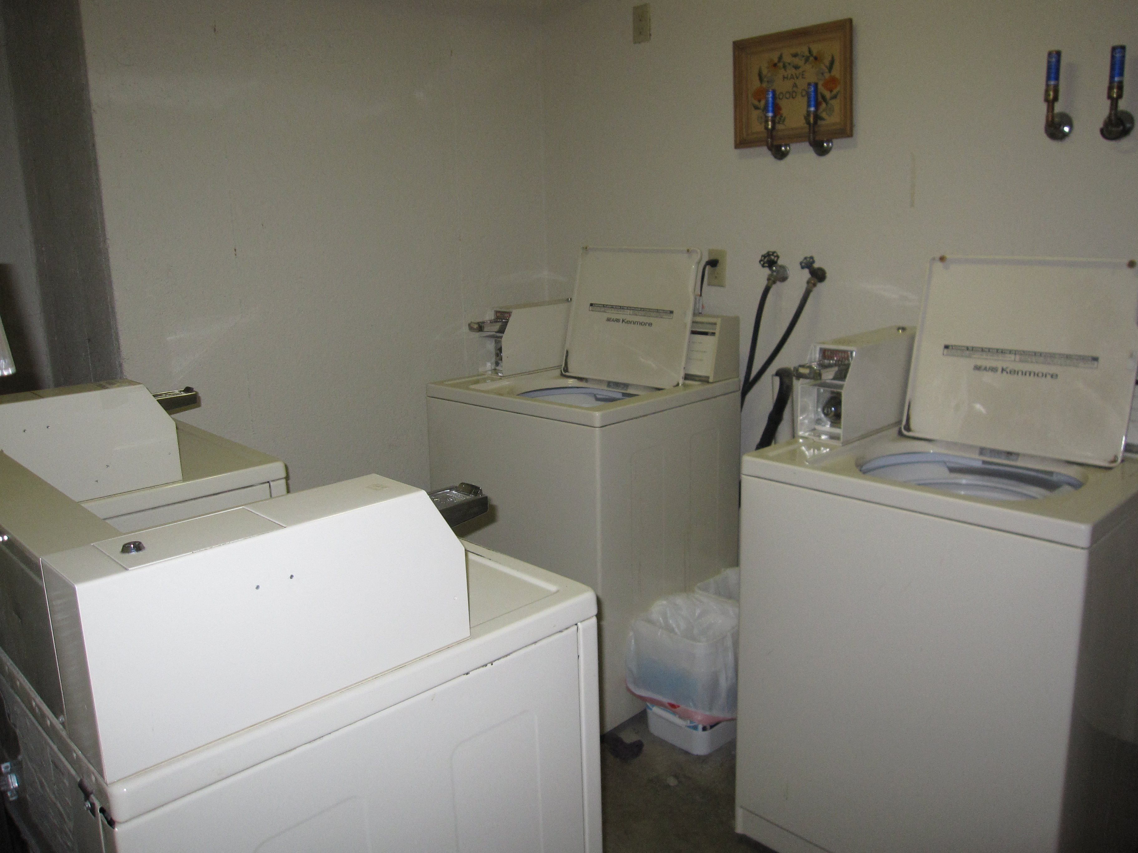 Photos and Video of Springhill Apartments in Fredonia, WI