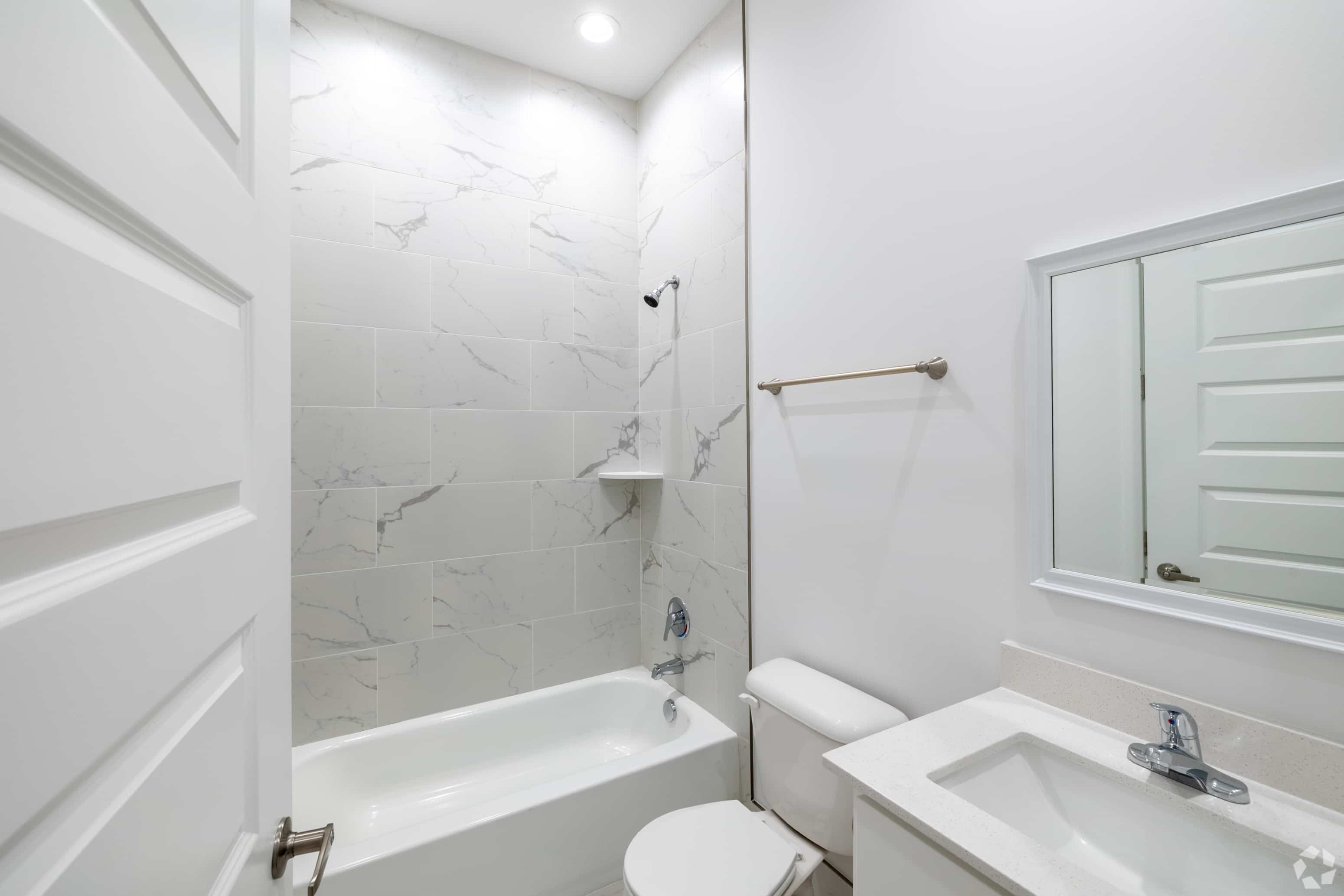 Bathroom with Tub