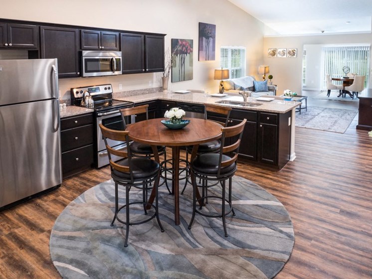 Canton Michigan Apartment Rentals Redwood Canton Kitchen to Living