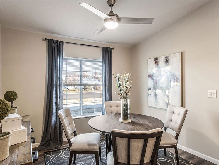 Holt MI Apartment Rentals Redwood Holt Gallery Dining