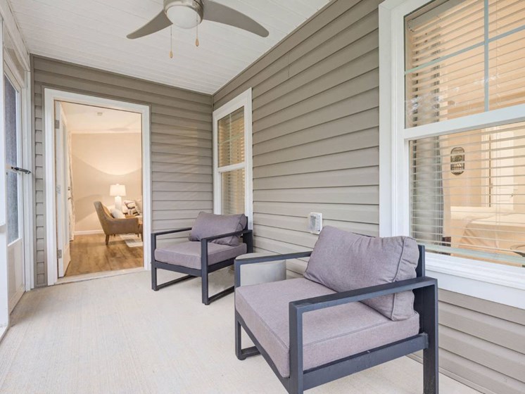 Waukee Iowa Apartment Rentals Redwood Living Redwood Waukee Hickman Road Patio