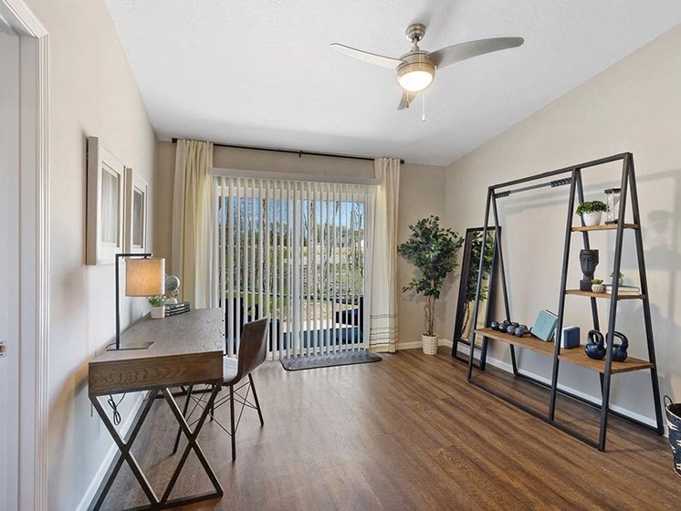 Kent Ohio Apartment Rentals Redwood Kent Tallmadge Road Den