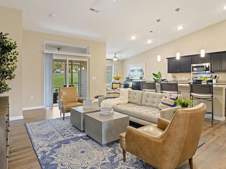 Kent Ohio Apartment Rentals Redwood Kent Tallmadge Road Willowood Living Room
