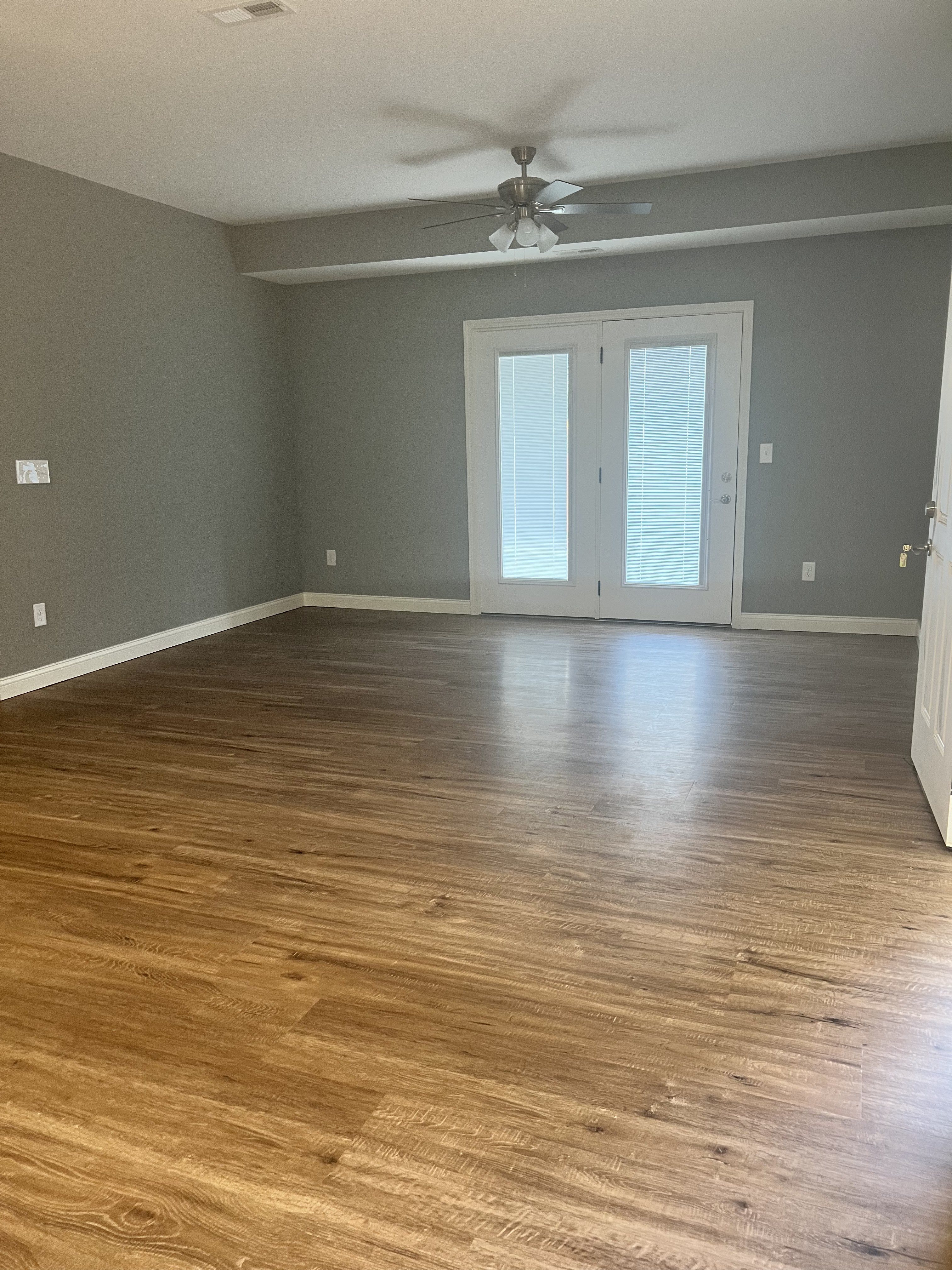 $1490 living area (open concept)